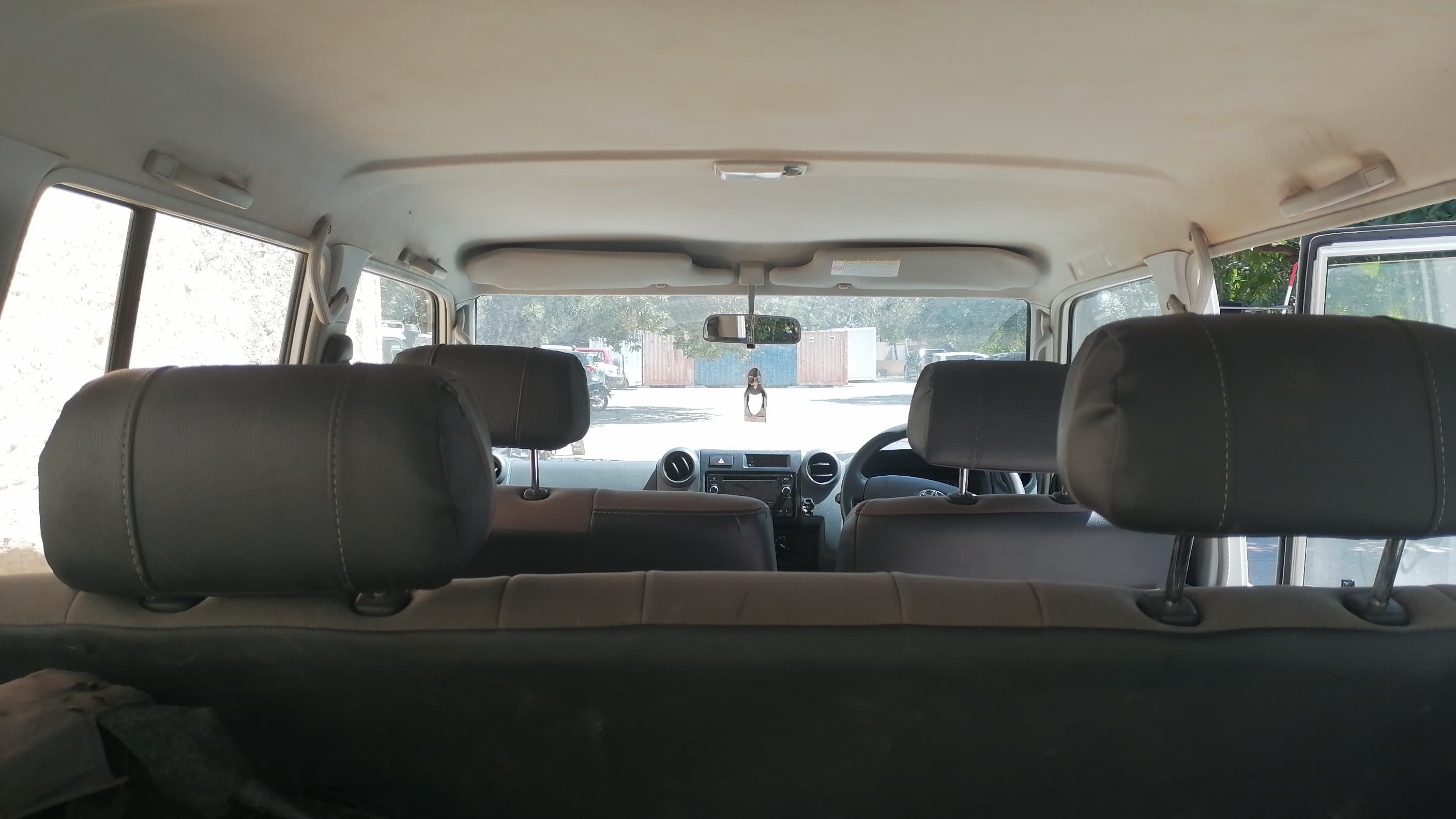 Toyota Land Cruiser 3.20m — image 8