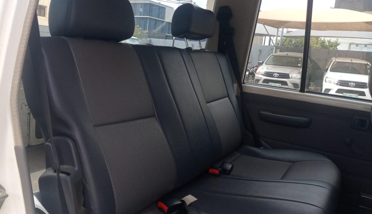 Toyota Land Cruiser - 2018 — imagem 12
