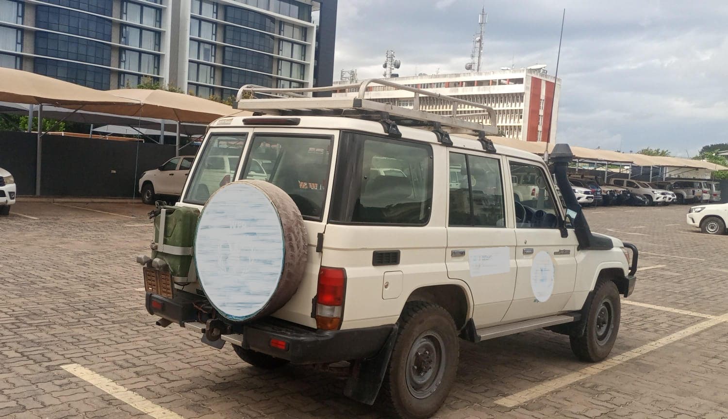 Toyota Land Cruiser - 2018 — imagem 3