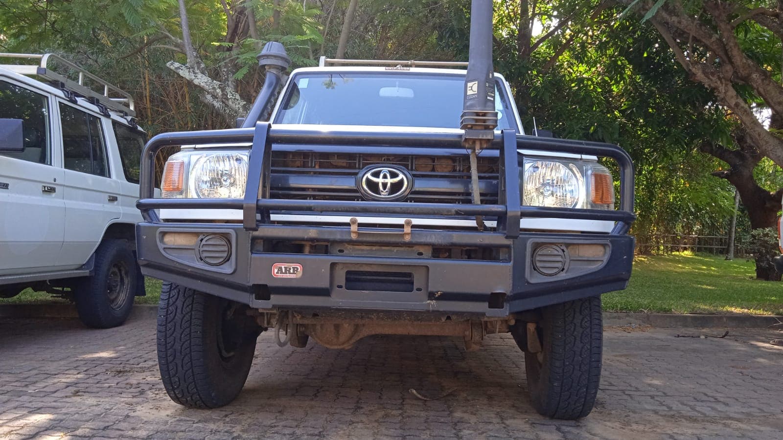 Toyota/Land Cruiser - 2018 — image 13