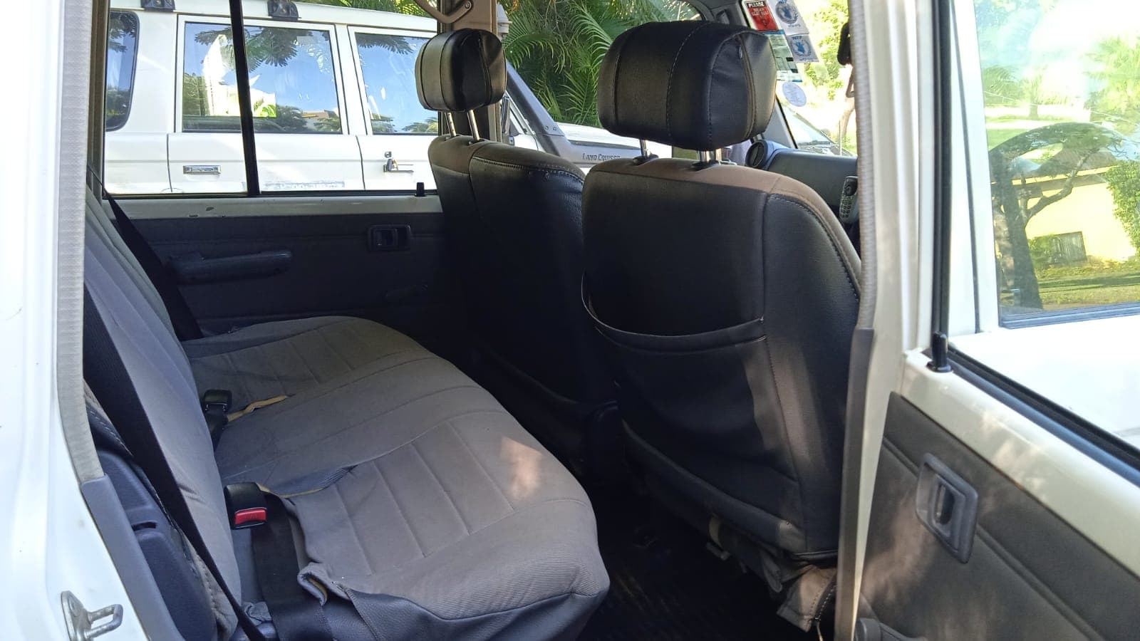 Toyota/Land Cruiser - 2018 — image 6