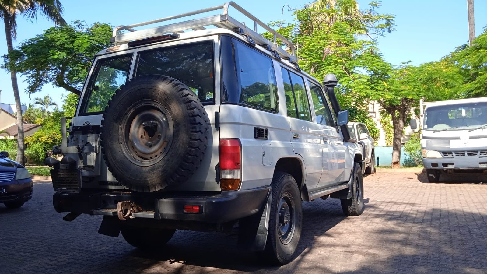 Toyota/Land Cruiser - 2018 — image 10
