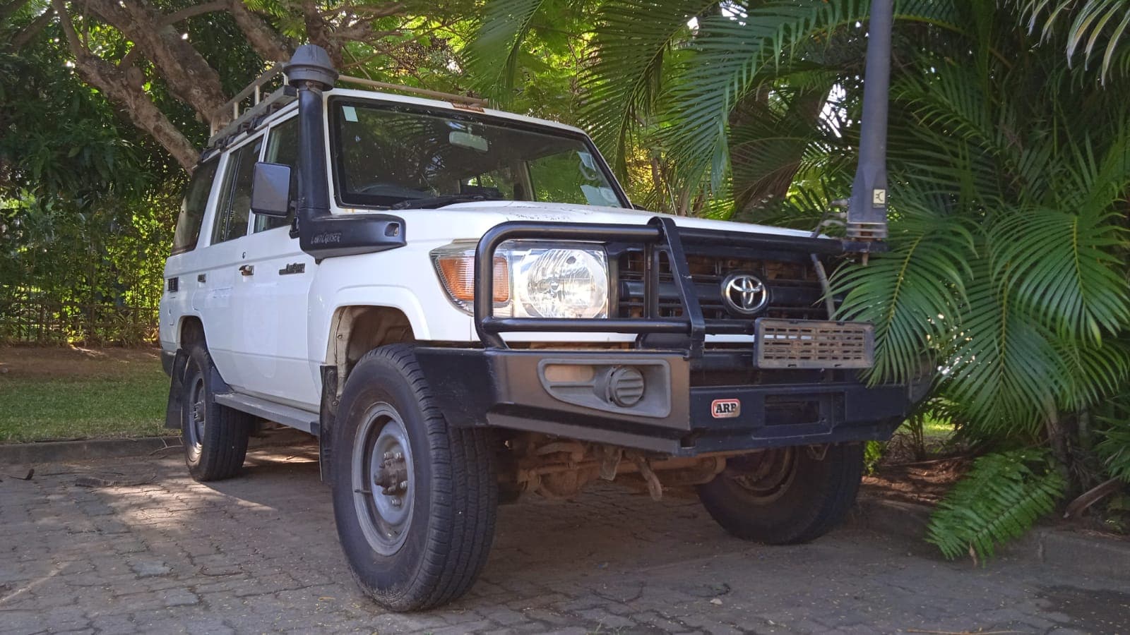 Toyota/Land Cruiser - 2018 — image 12