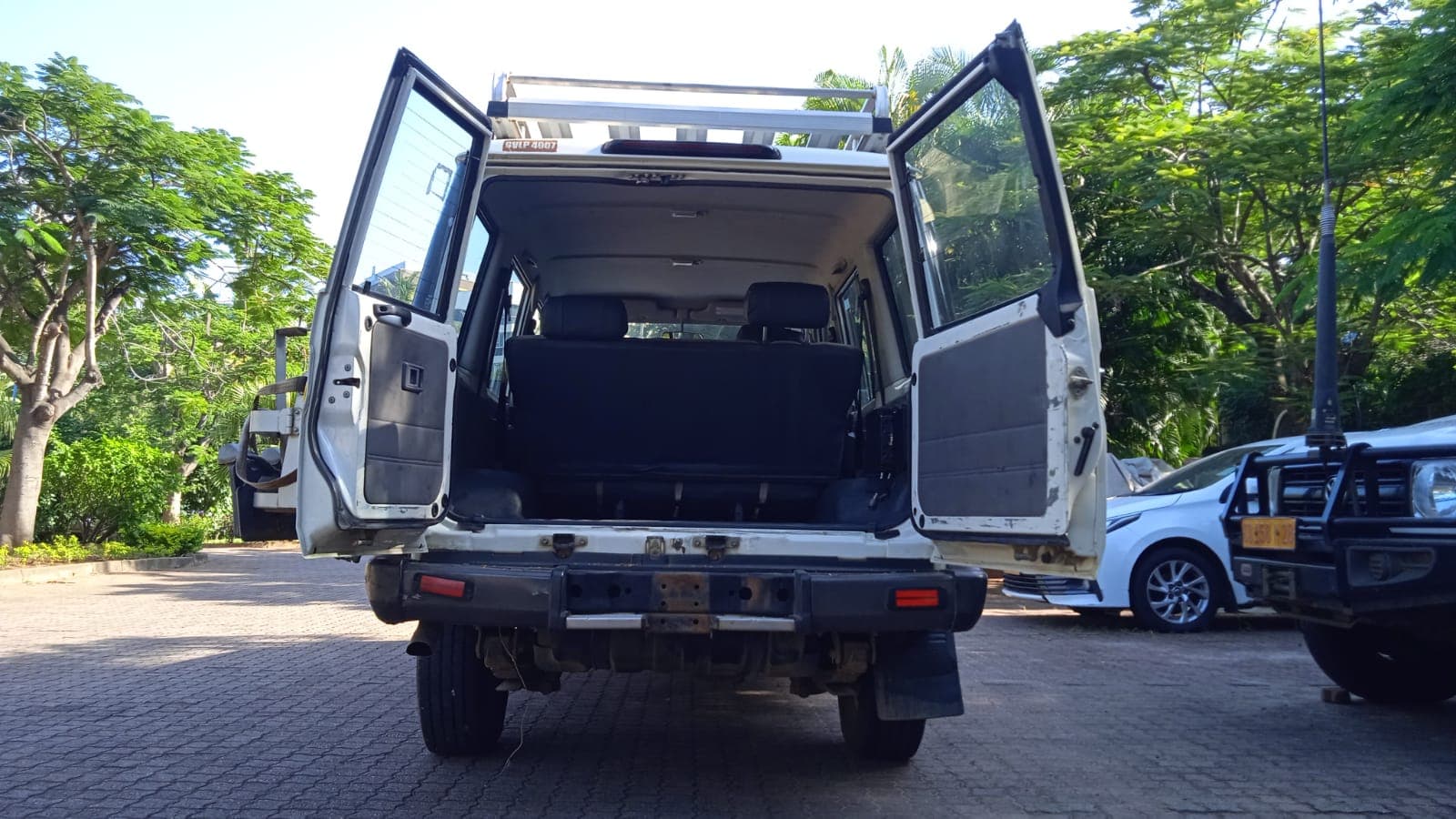 Toyota/Land Cruiser - 2018 — image 9