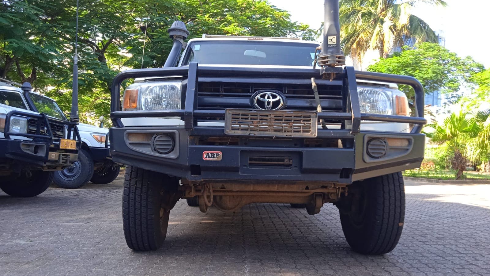 Toyota/Land Cruiser - 2018 — image 6