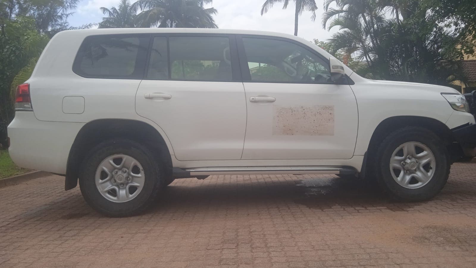 Toyota Land Cruiser - 2015 — imagen 2