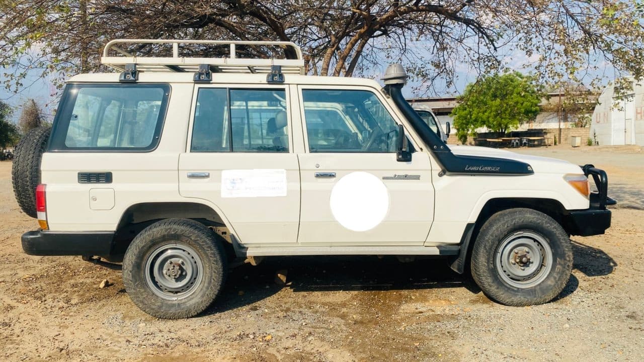 Toyota Land Cruiser - 2015 — imagem 16