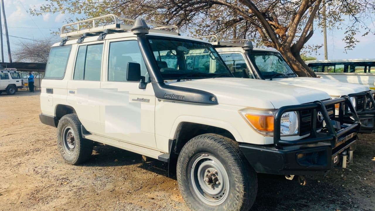 Toyota Land Cruiser - 2015 — imagem 14