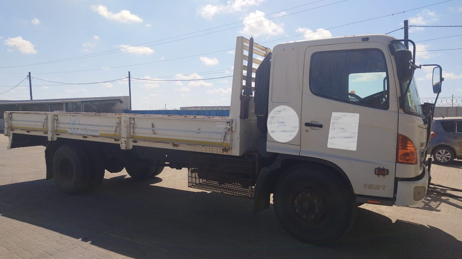 Camião Hino 500 — image 2