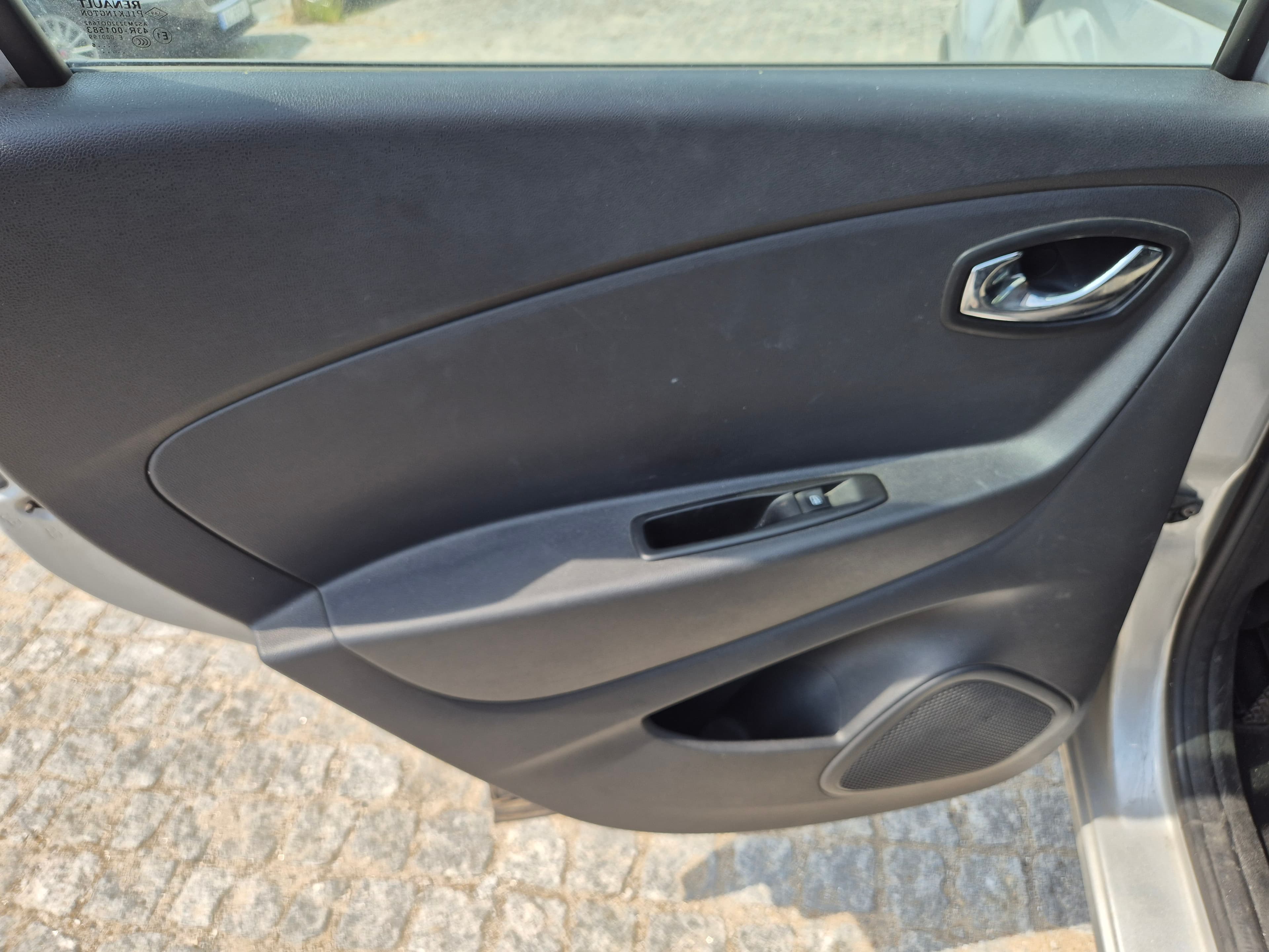 Renault Captur · Ano 2016 — imagem 22