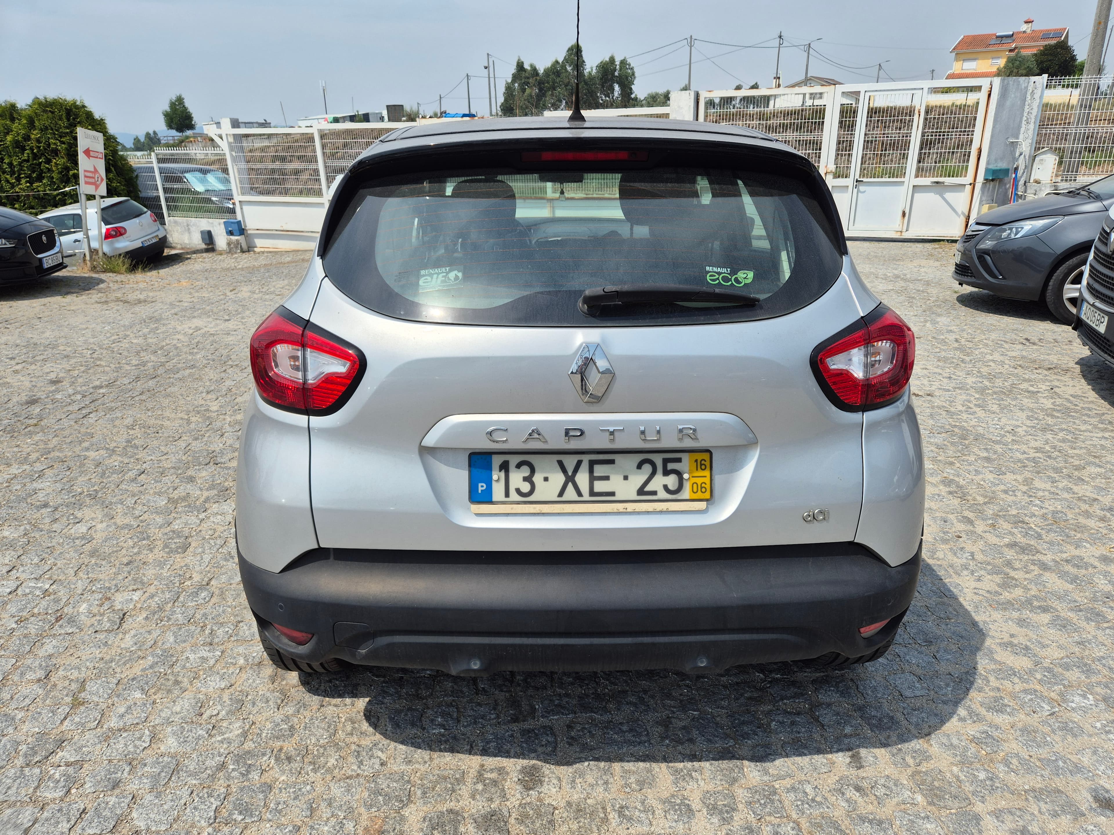 Renault Captur · Ano 2016 — imagem 5