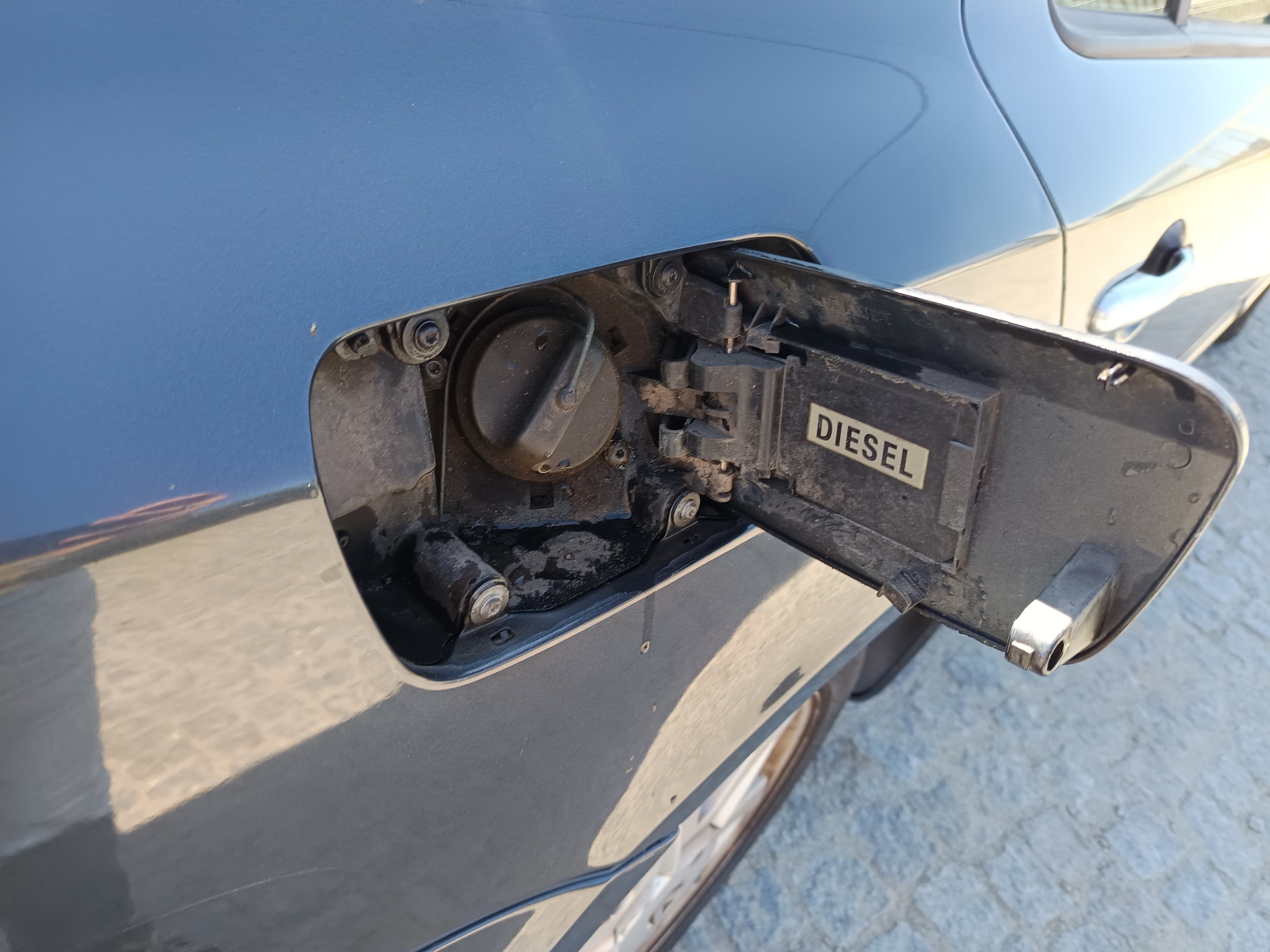 Renault Laguna · Ano 2002 — imagem 23