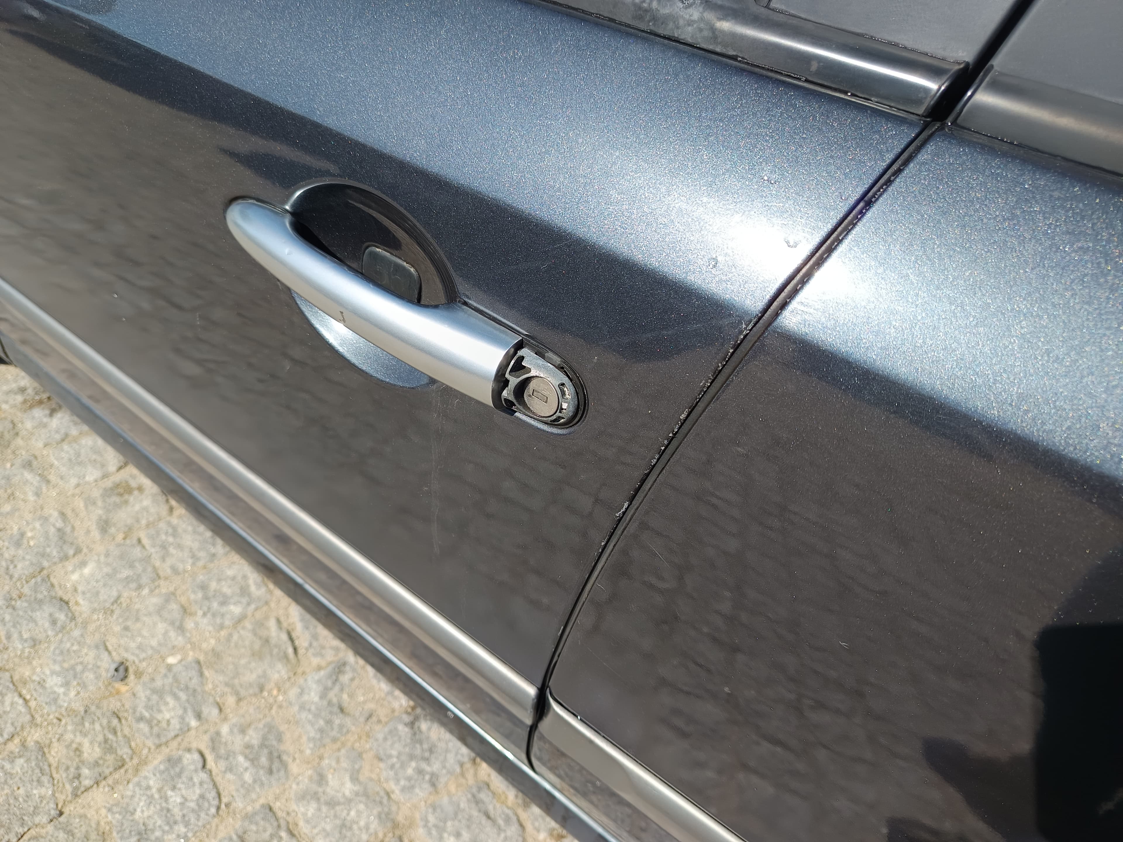 Renault Laguna · Ano 2002 — imagem 17