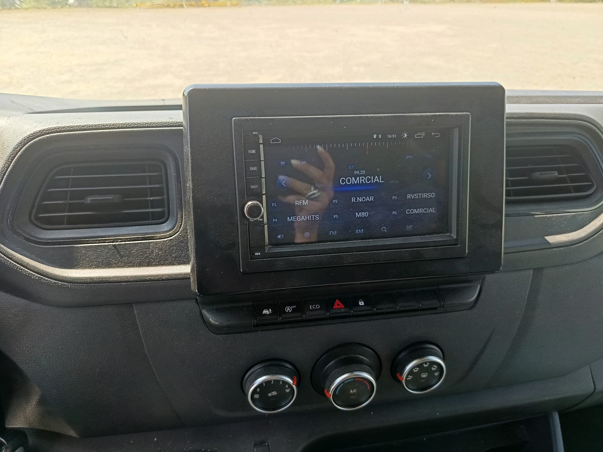 Renault Master · Ano 2021 — image 26
