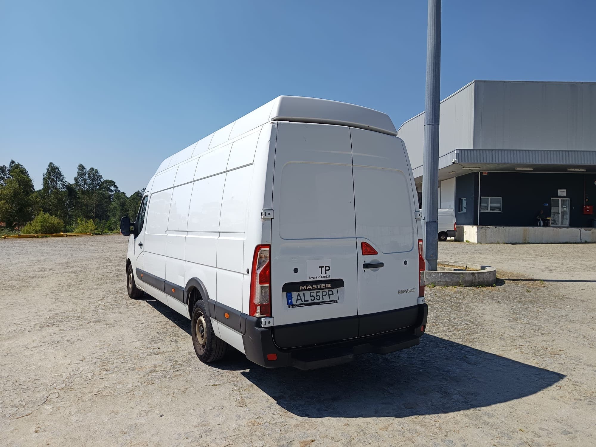 Renault Master · Ano 2021 — image 4