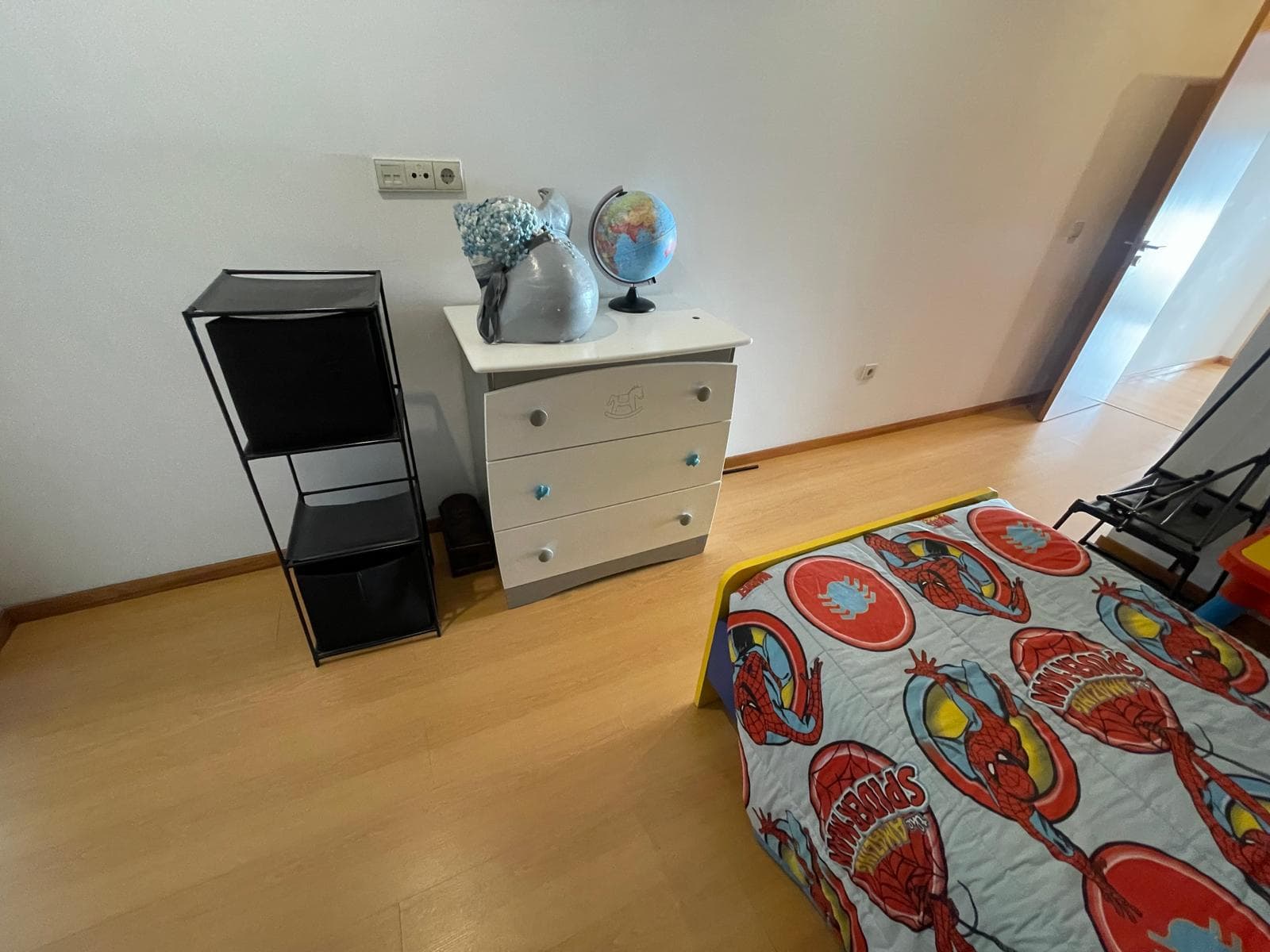 Mobiliário de quarto — imagem 3