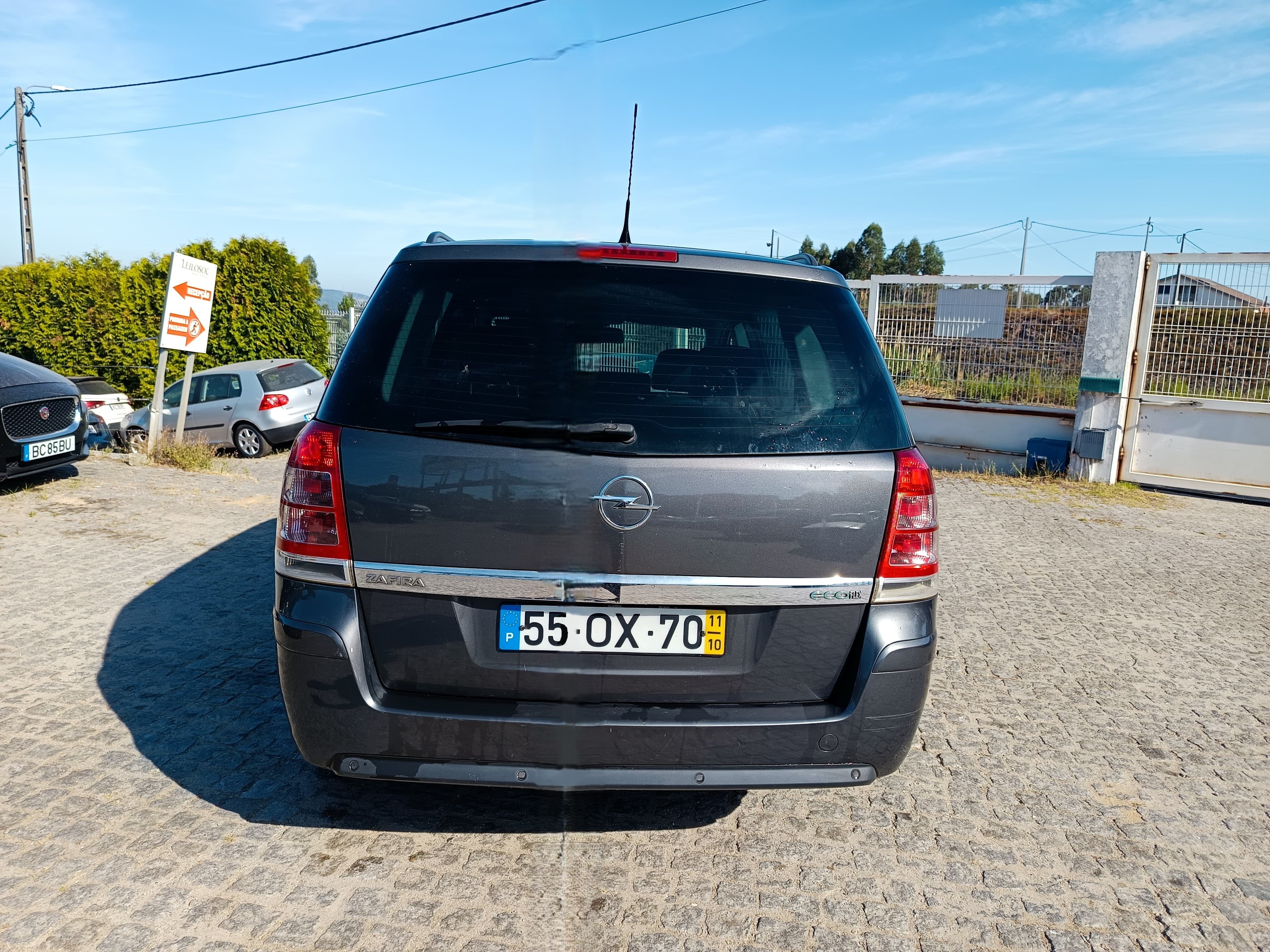 Opel Zafira · Ano 2011 — imagen 6