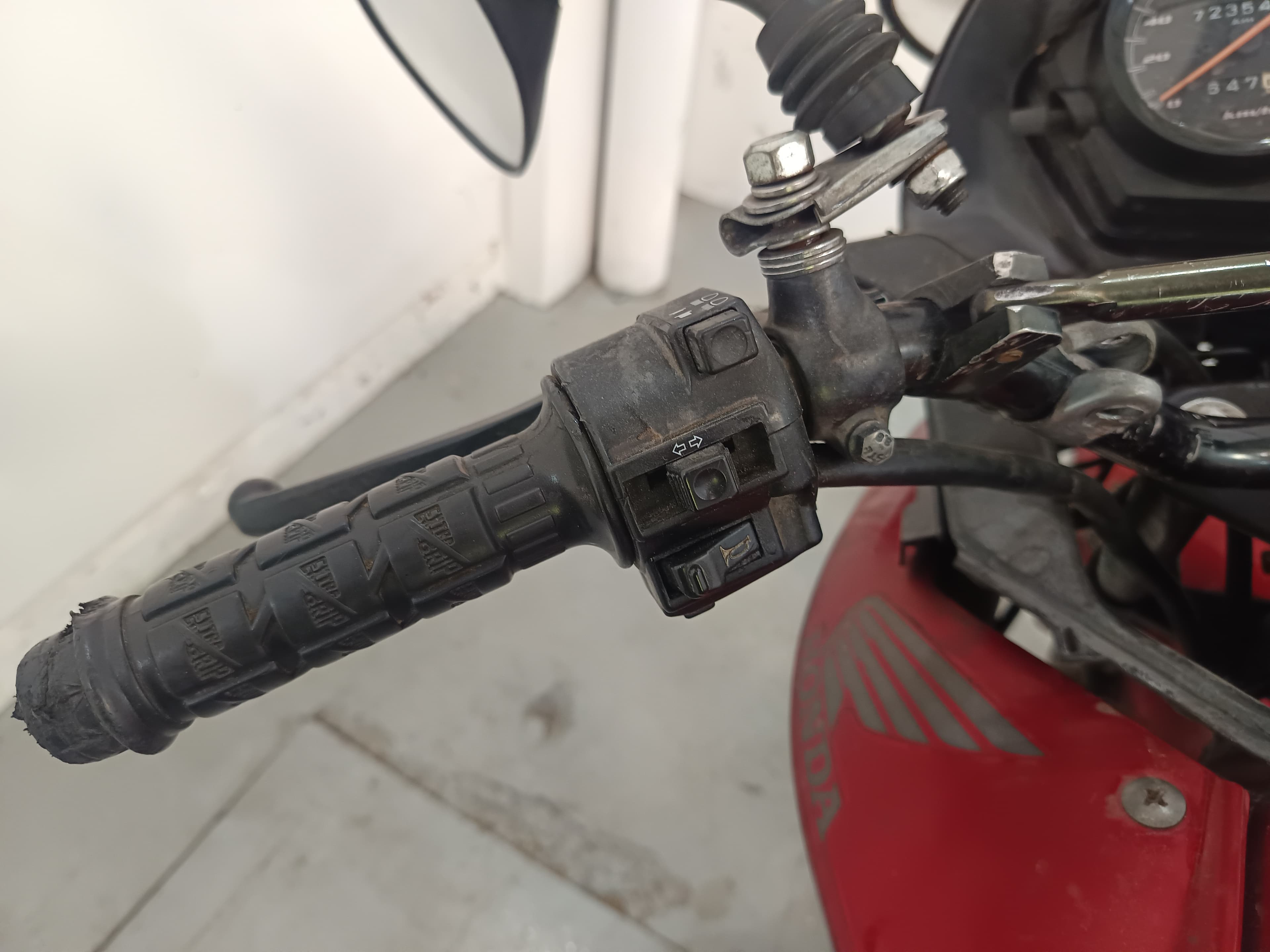 HONDA CBF 125 · Ano 2014 — imagen 9