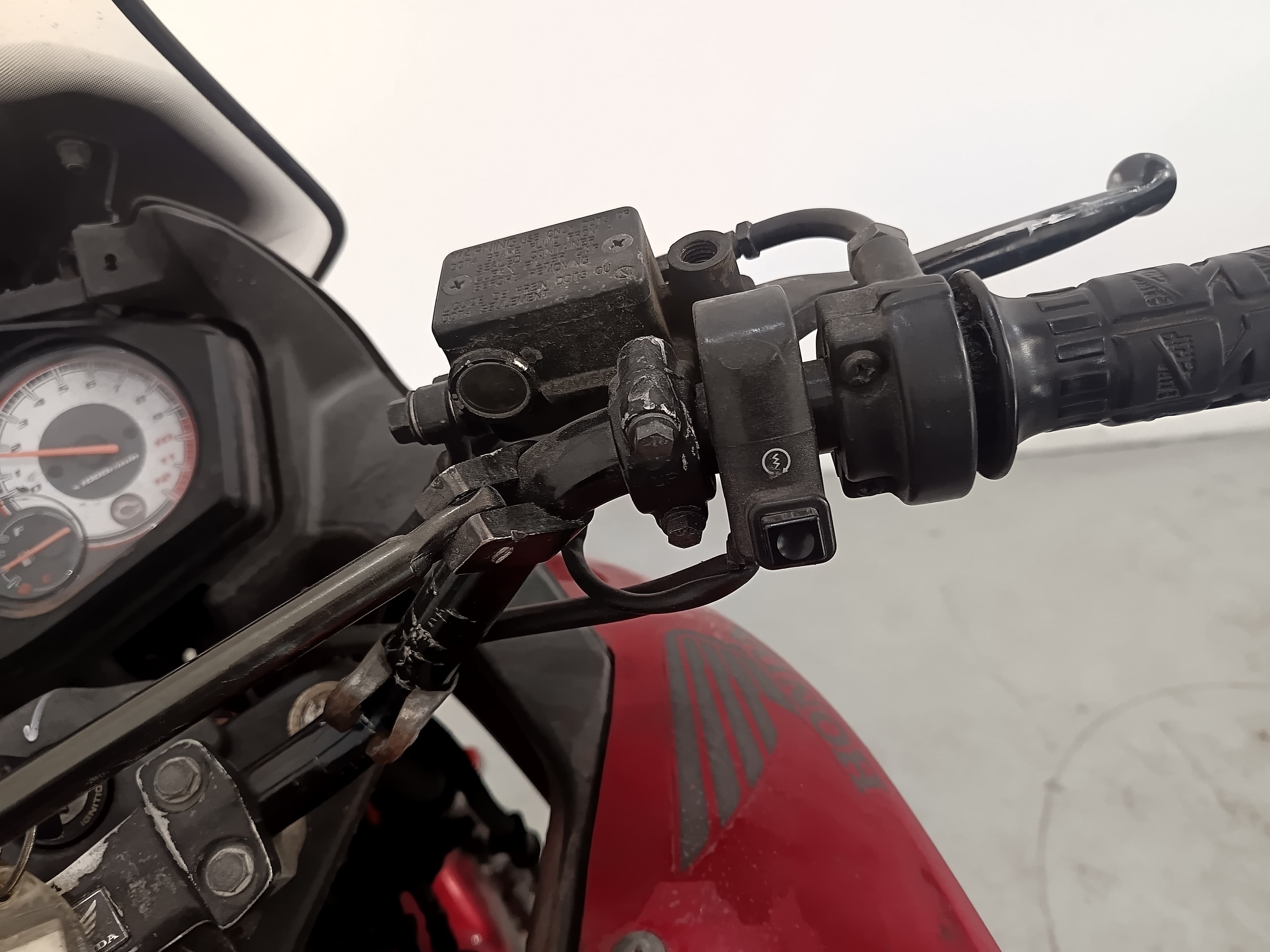 HONDA CBF 125 · Ano 2014 — imagen 10