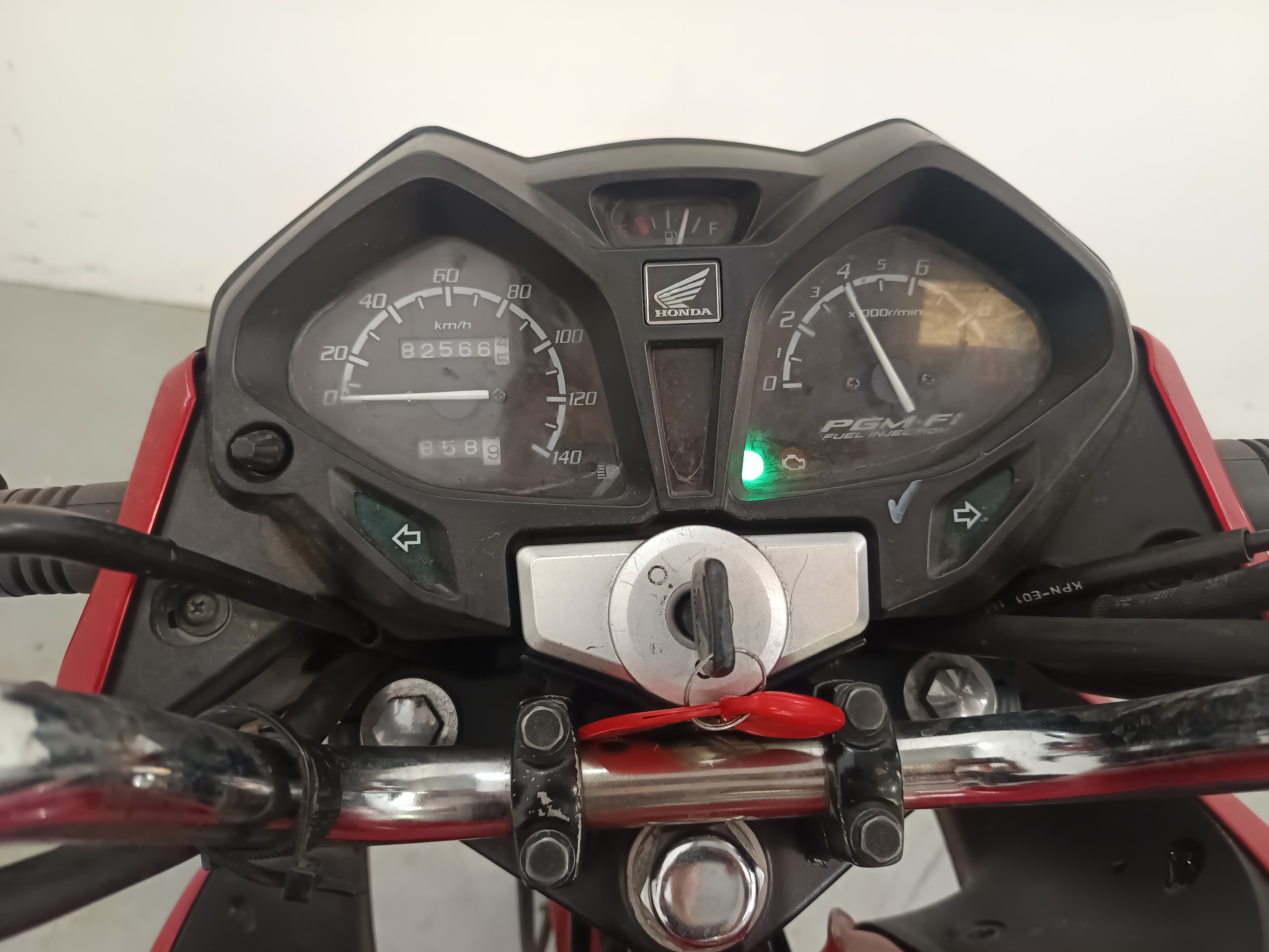 HONDA CBF 125 F · Ano 2016 — image 9