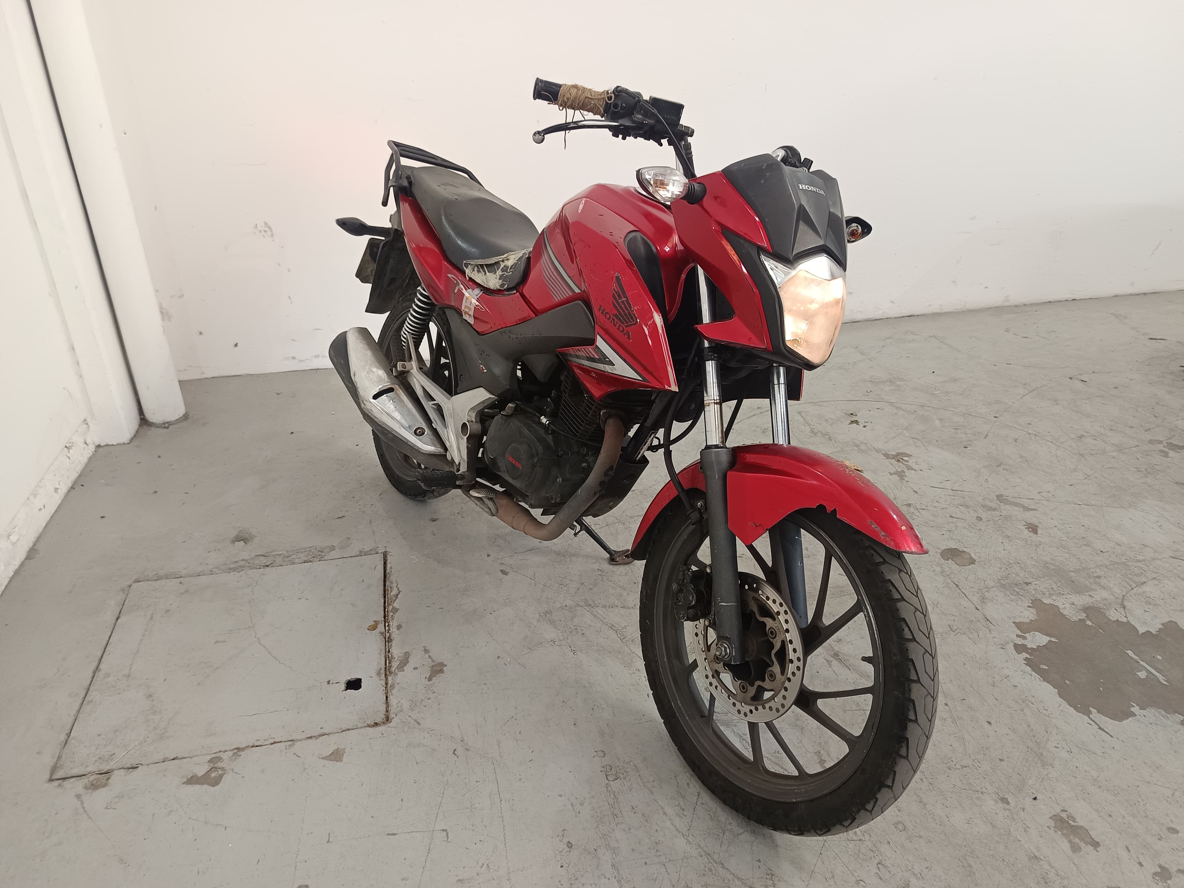 HONDA CBF 125 F · Ano 2016 — image 2