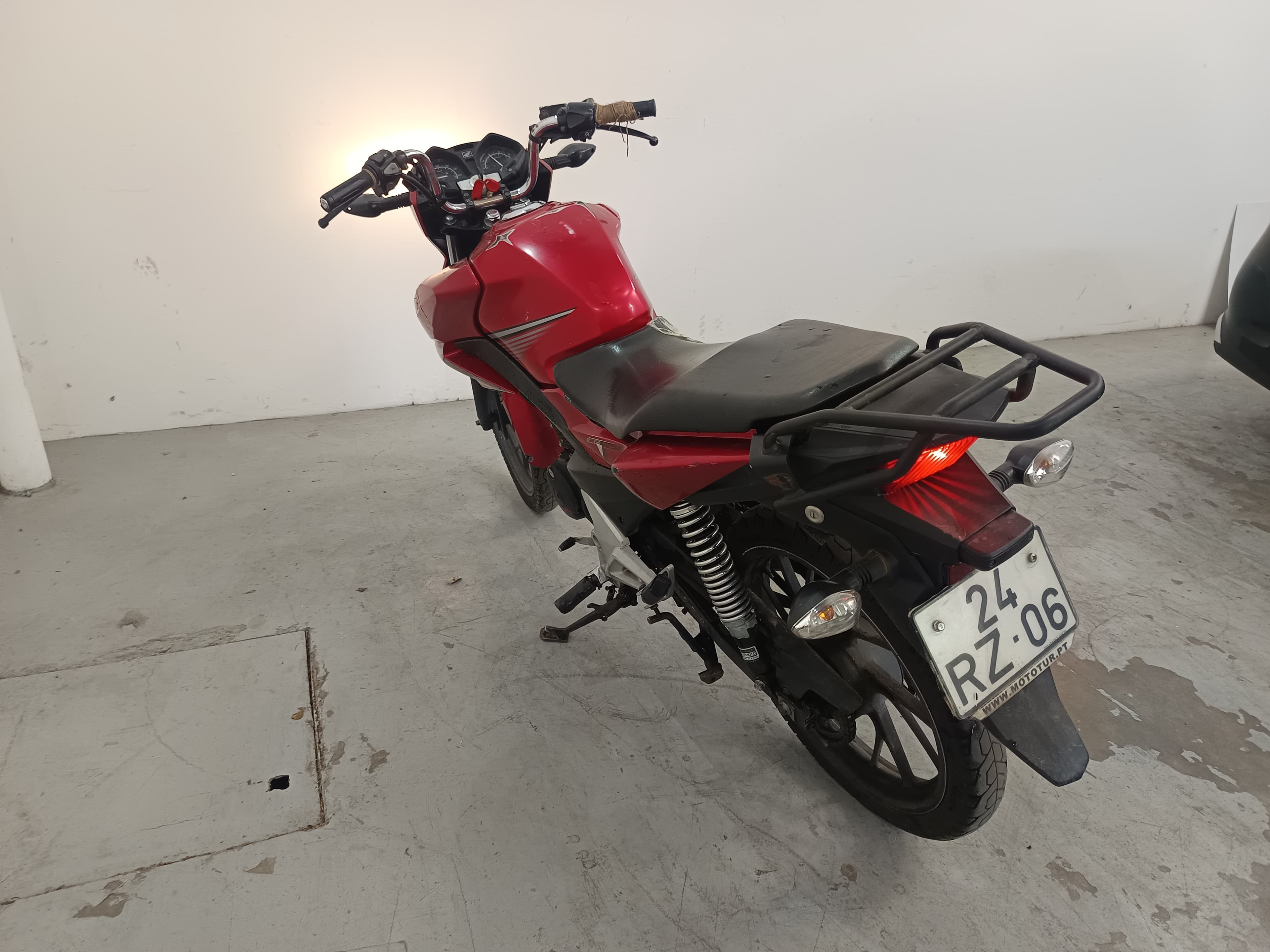 HONDA CBF 125 F · Ano 2016 — image 4