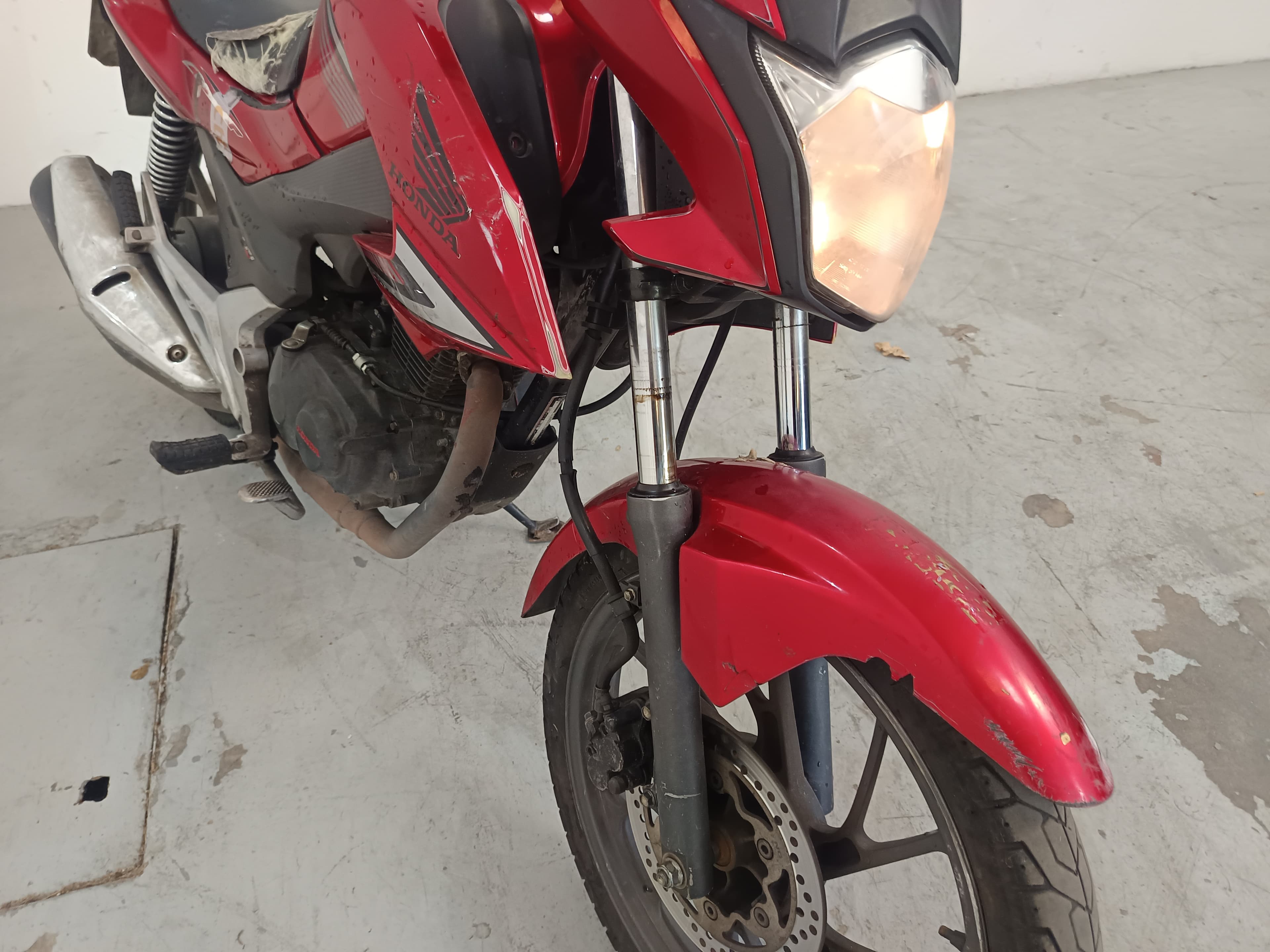 HONDA CBF 125 F · Ano 2016 — image 12
