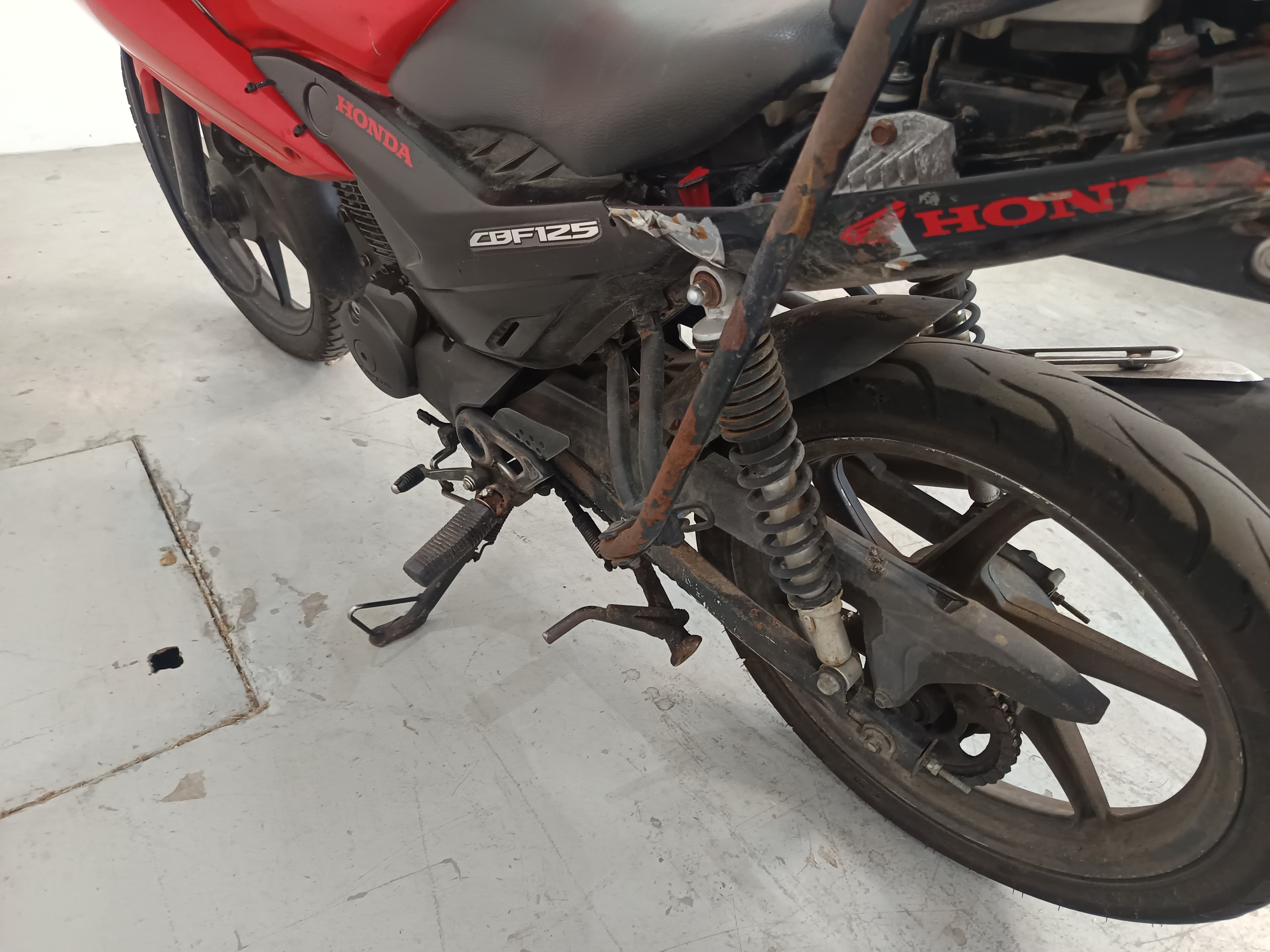 HONDA CBF 125 · Ano 2014 — image 5