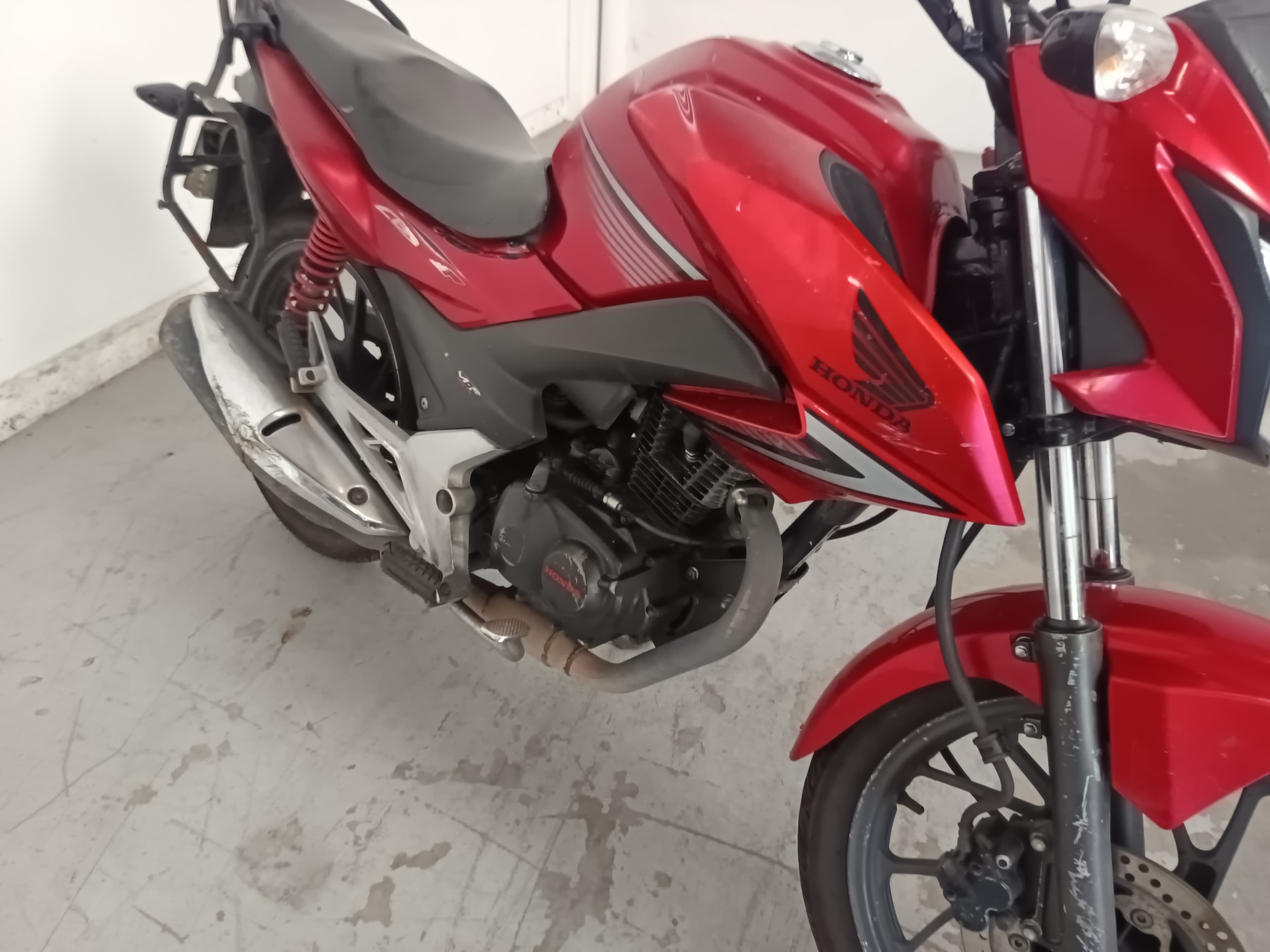 HONDA CBF 125 · Ano 2015 — imagen 11