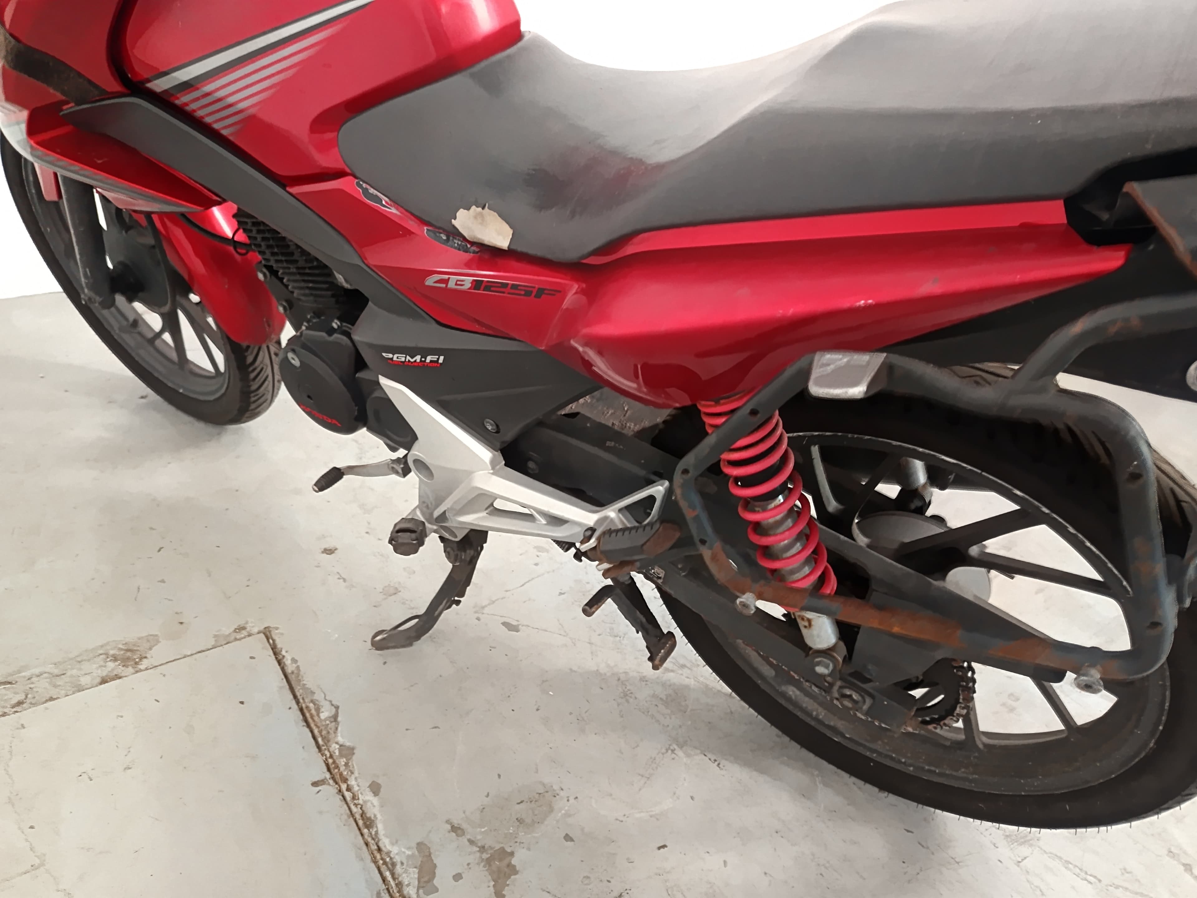HONDA CBF 125 · Ano 2015 — imagen 5