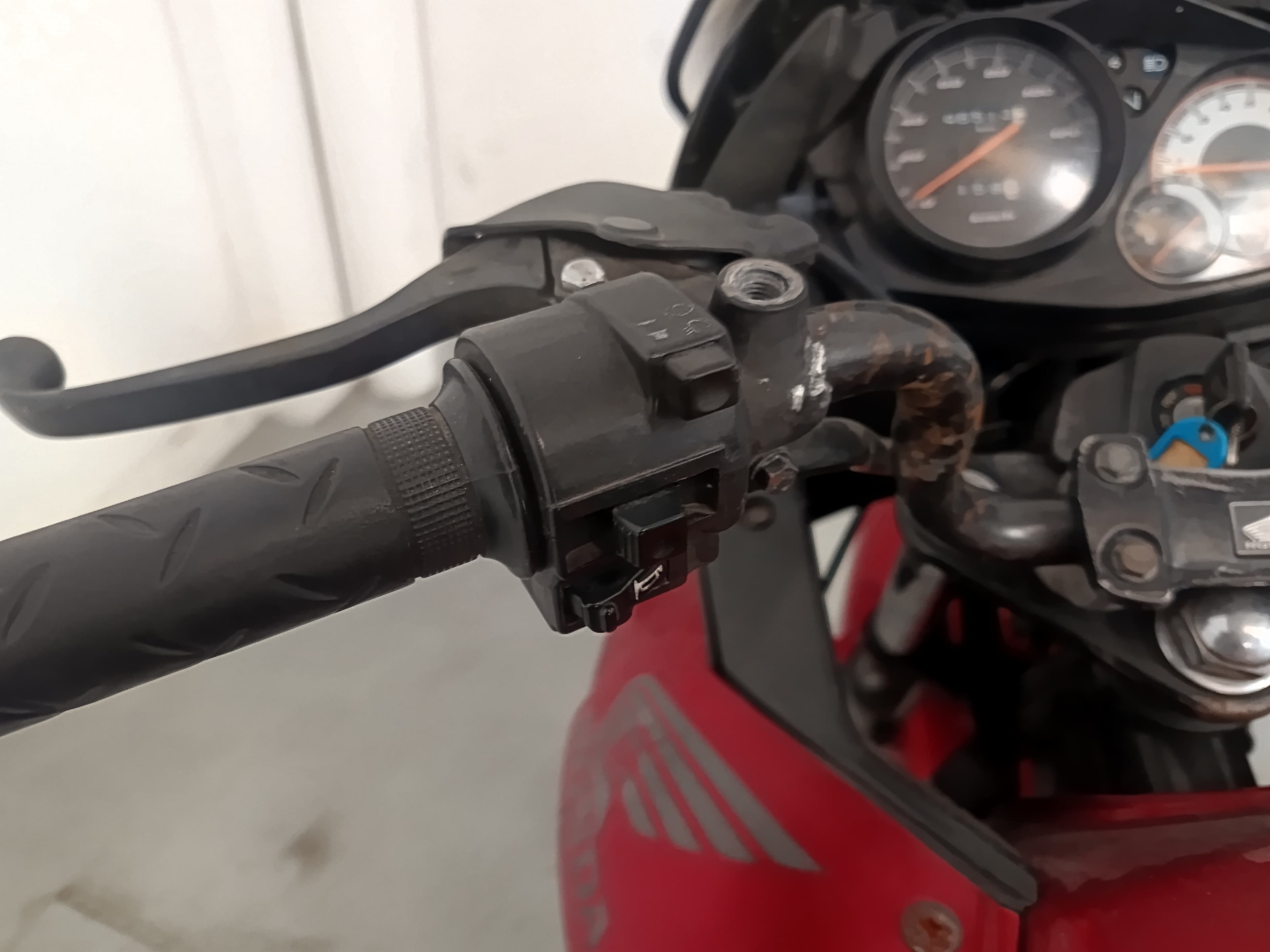 HONDA CBF 125 · Ano 2014 — imagen 8