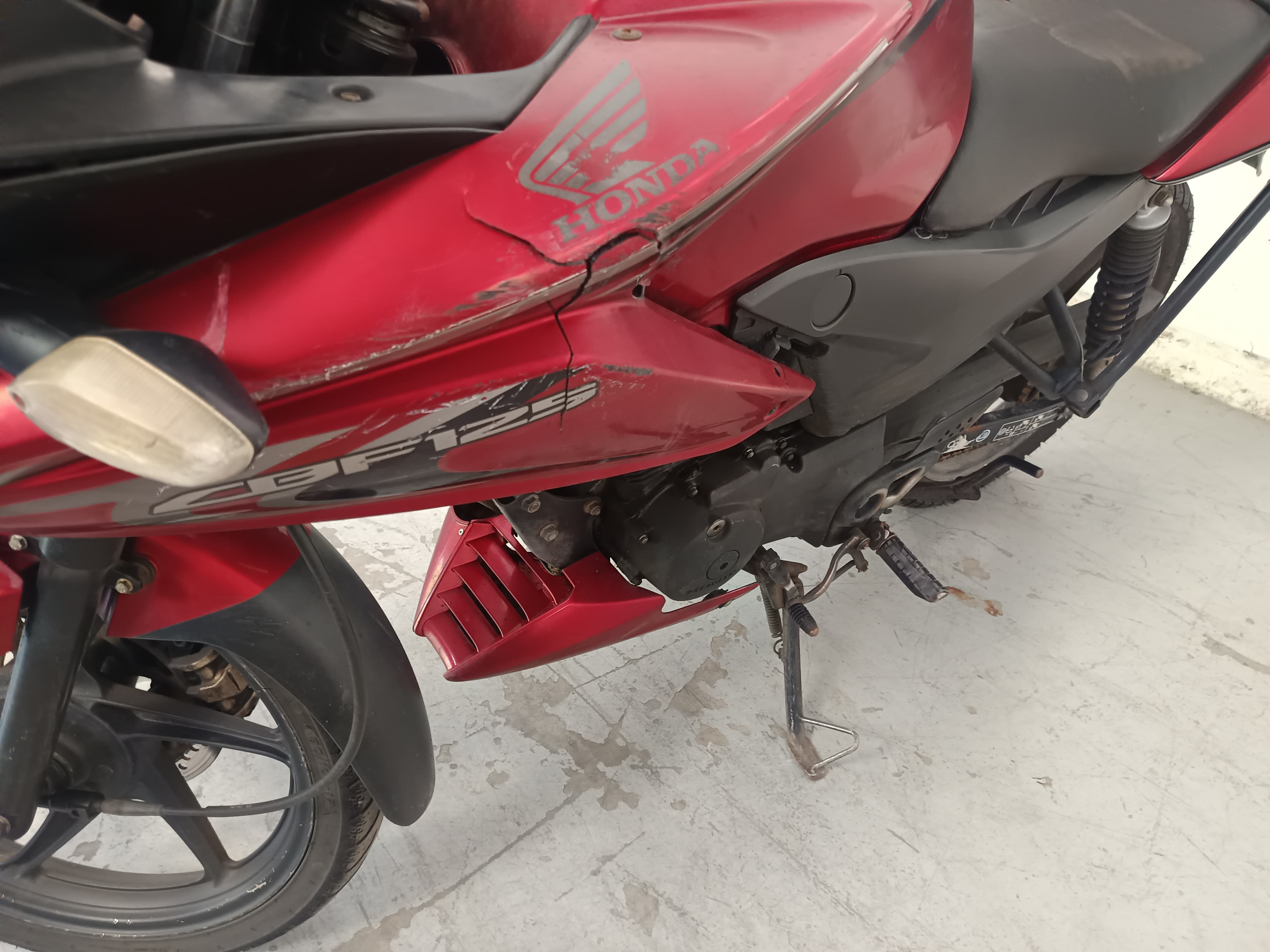 HONDA CBF 125 · Ano 2014 — imagen 12