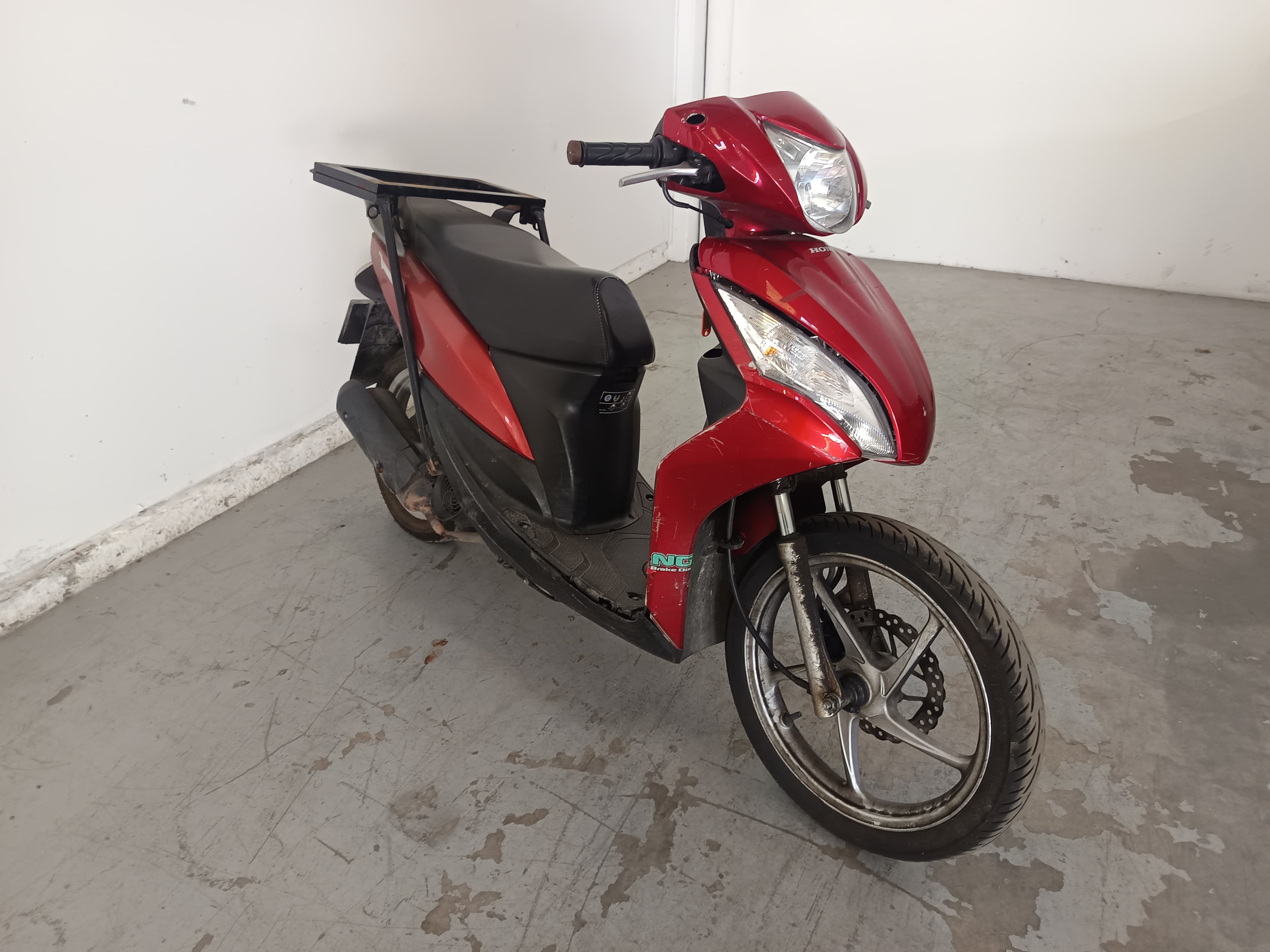 HONDA Vision NSC 110 · Año 2013 — imagen 2