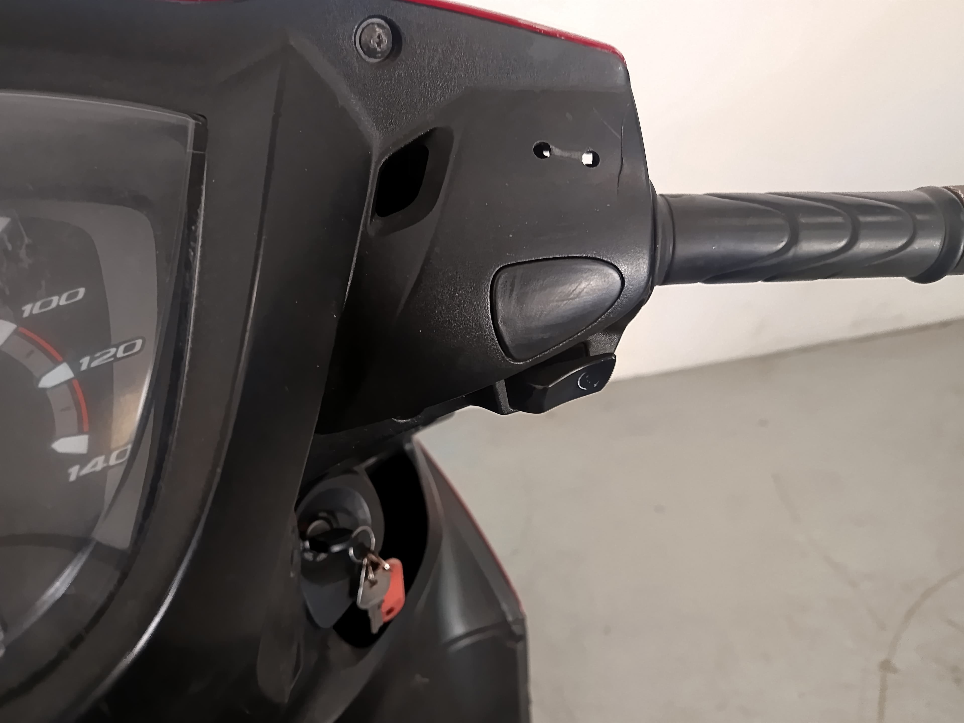 HONDA Vision NSC 110 · Año 2013 — imagen 9
