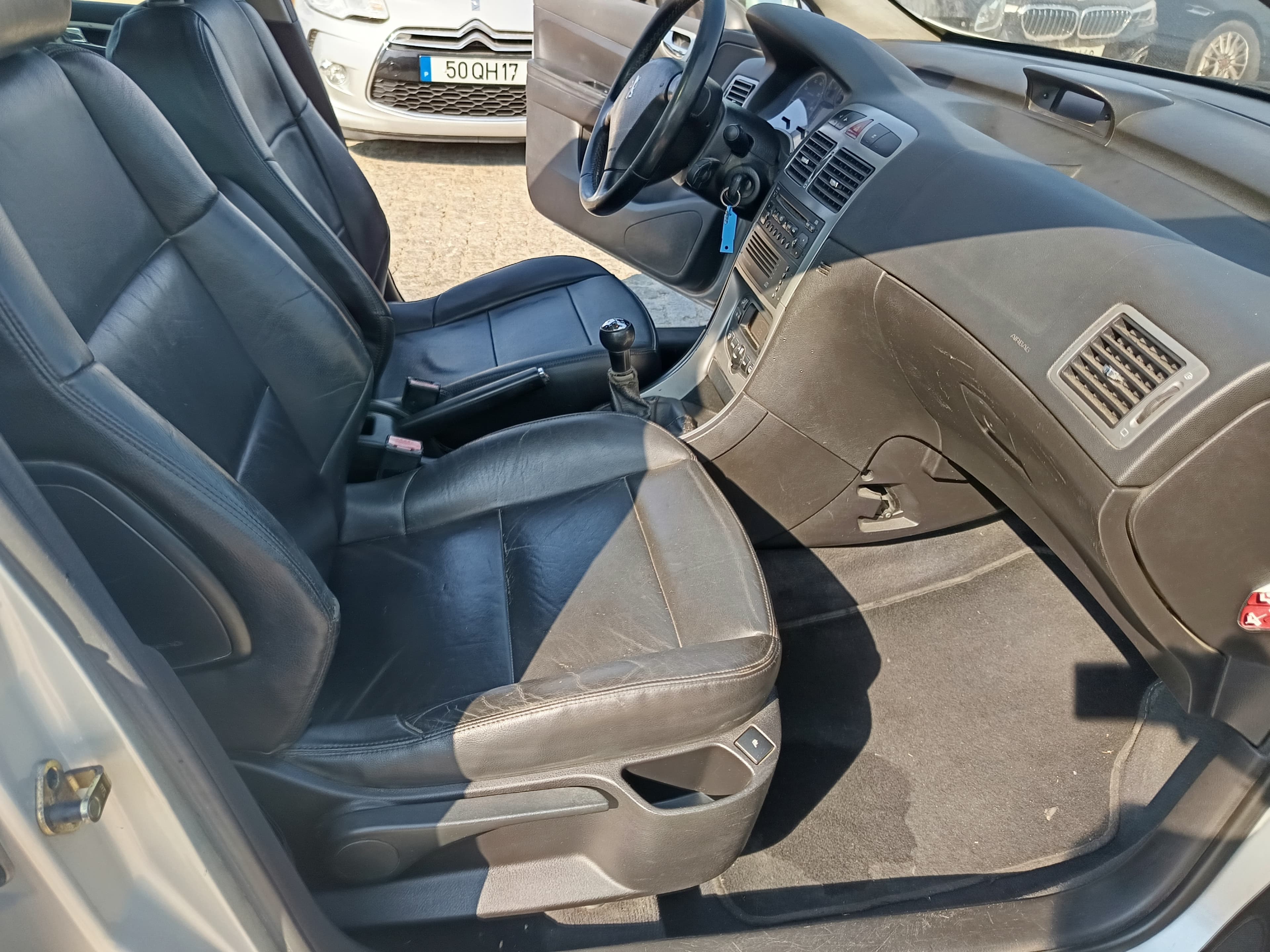 Peugeot 307 · Ano 2003 — image 27