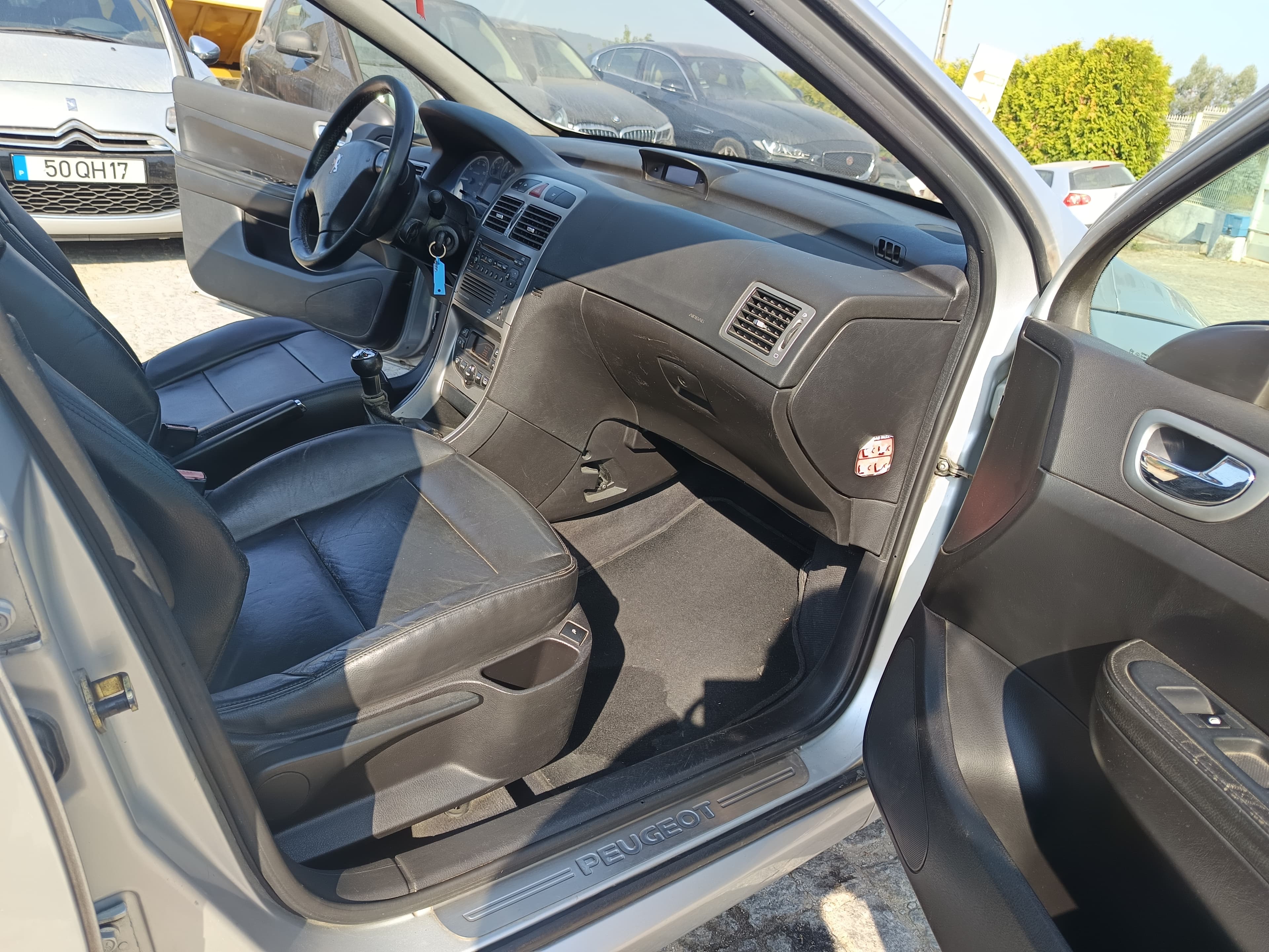 Peugeot 307 · Ano 2003 — image 25