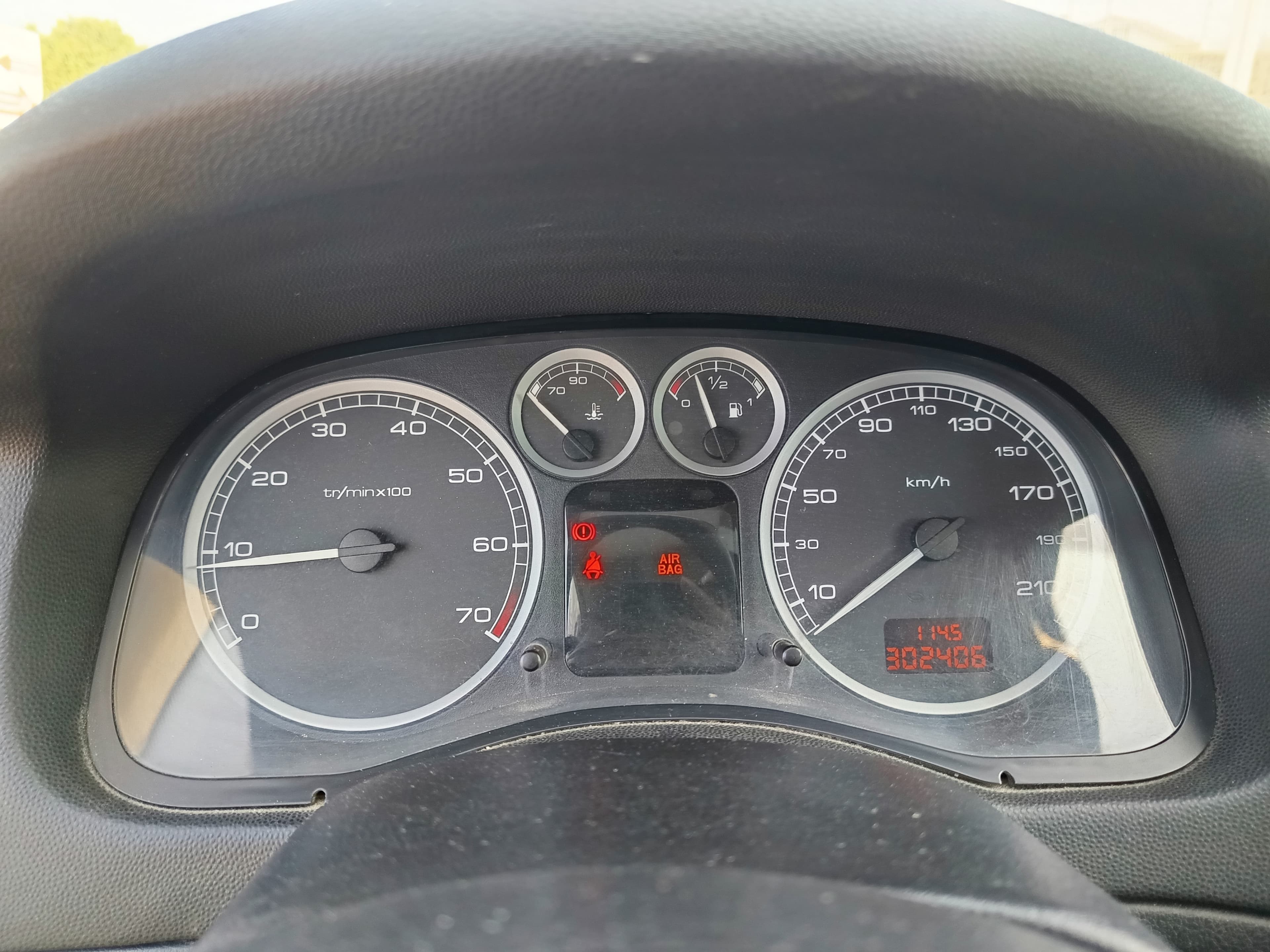 Peugeot 307 · Ano 2003 — image 40