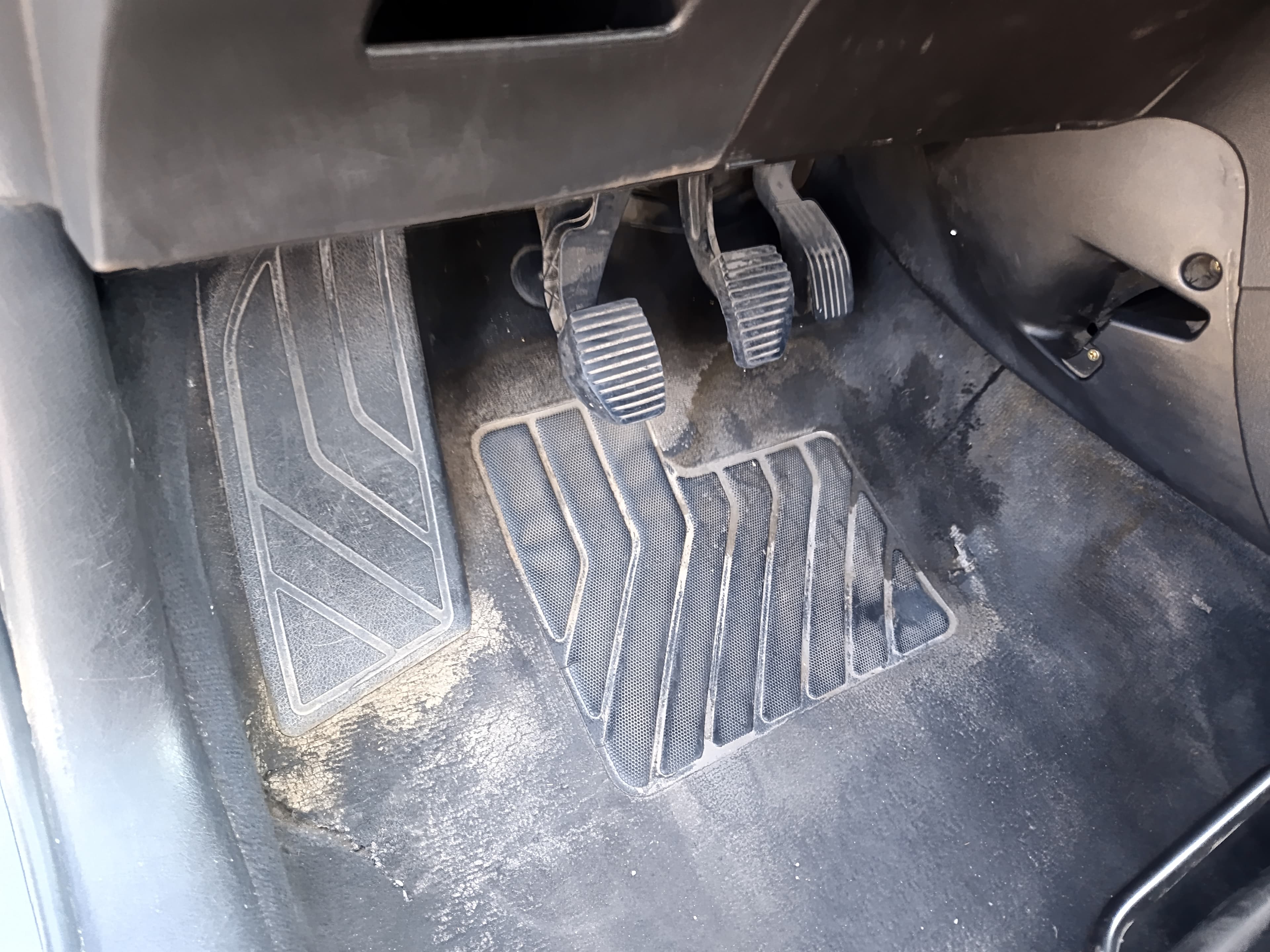 Peugeot 307 · Ano 2003 — image 34