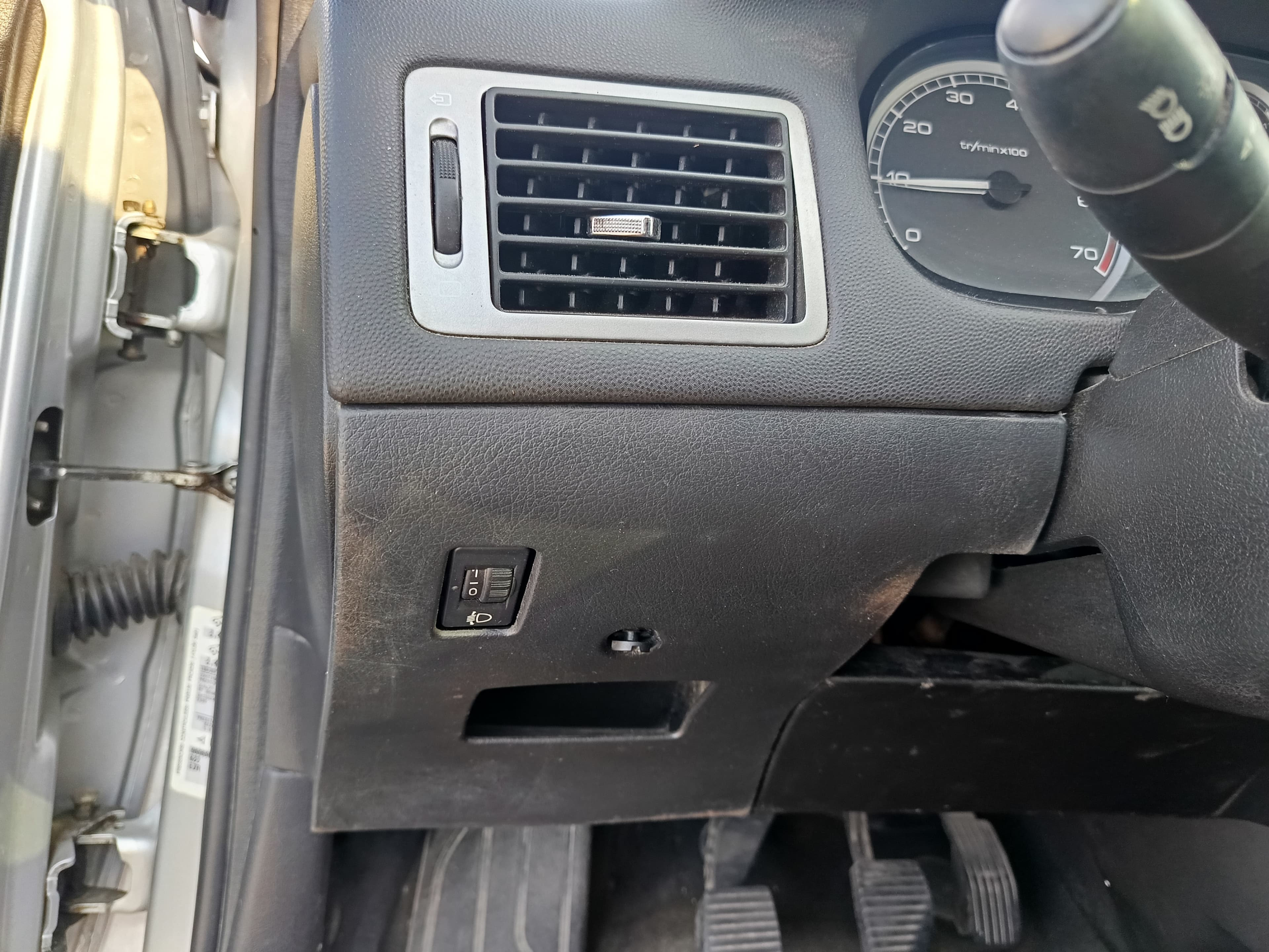 Peugeot 307 · Ano 2003 — image 43