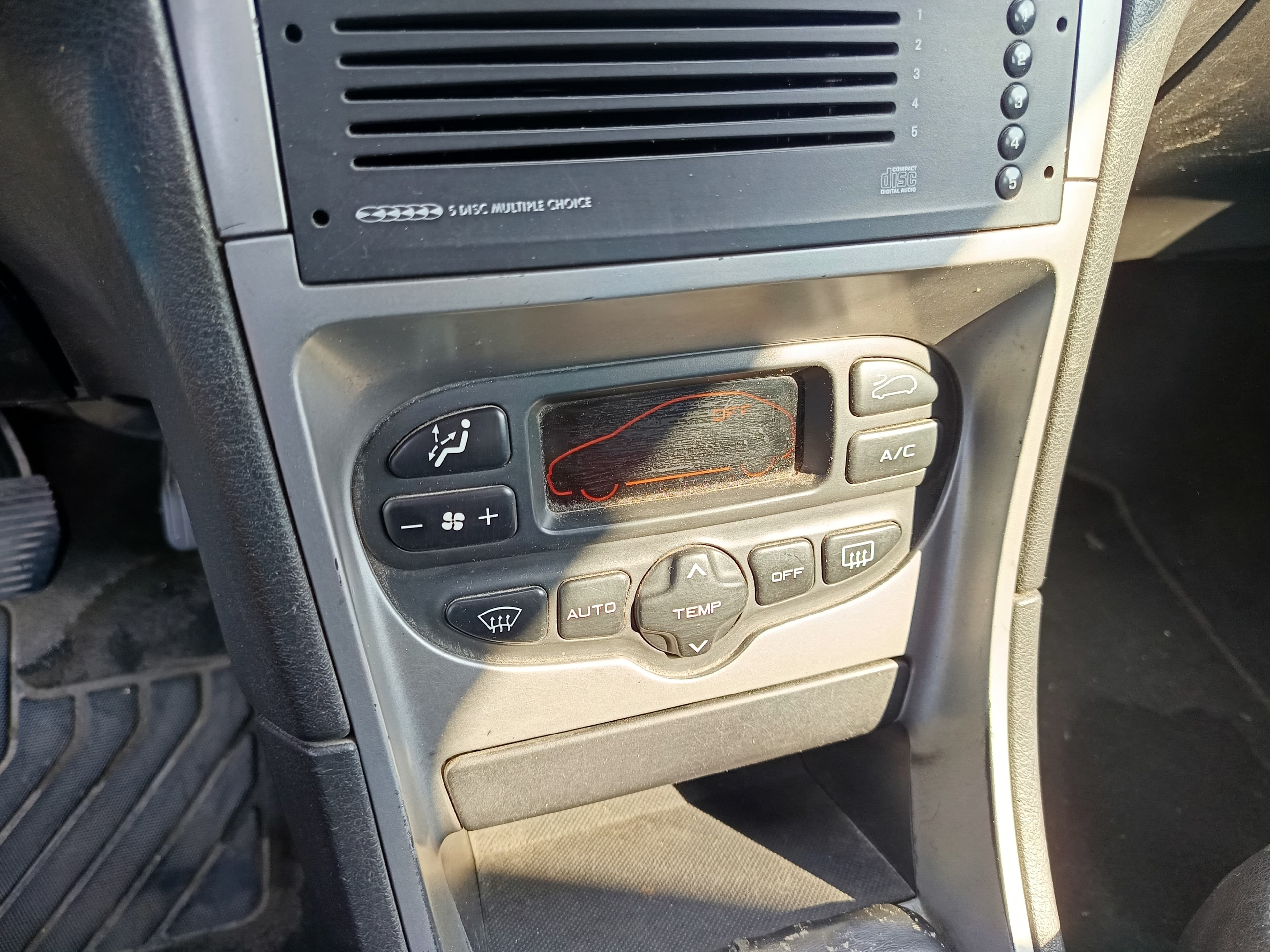 Peugeot 307 · Ano 2003 — image 38