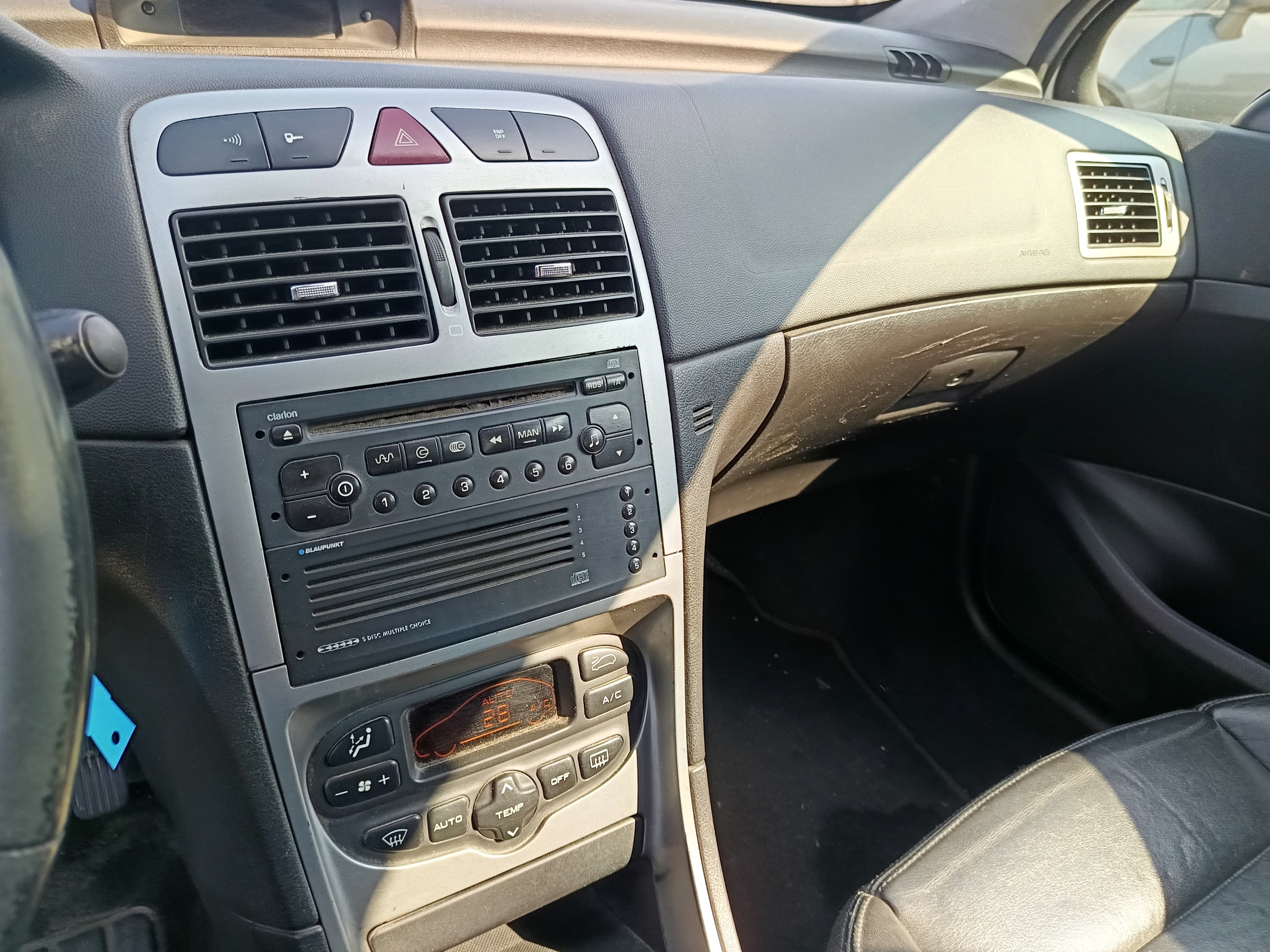 Peugeot 307 · Ano 2003 — image 36