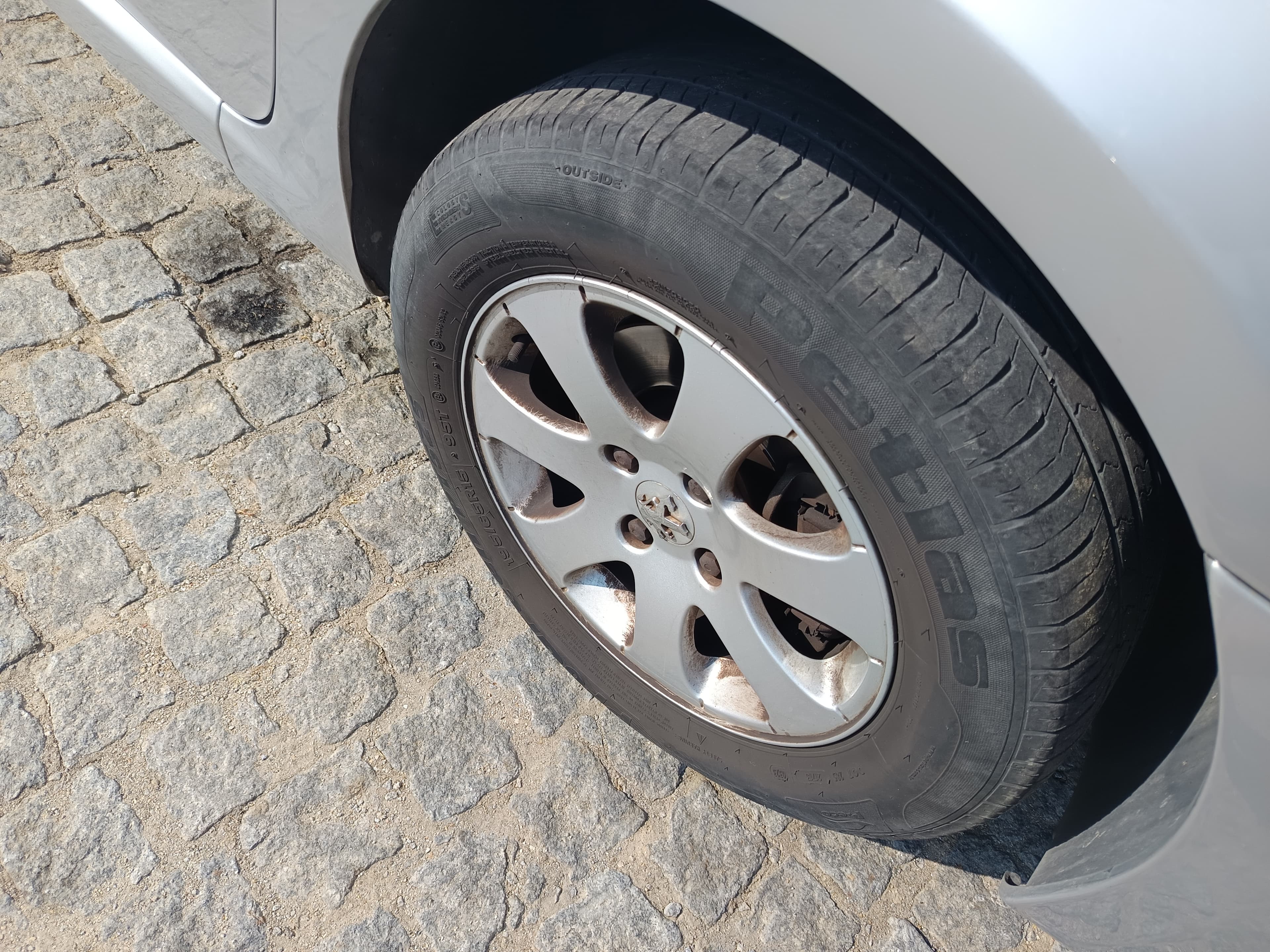 Peugeot 307 · Ano 2003 — image 8