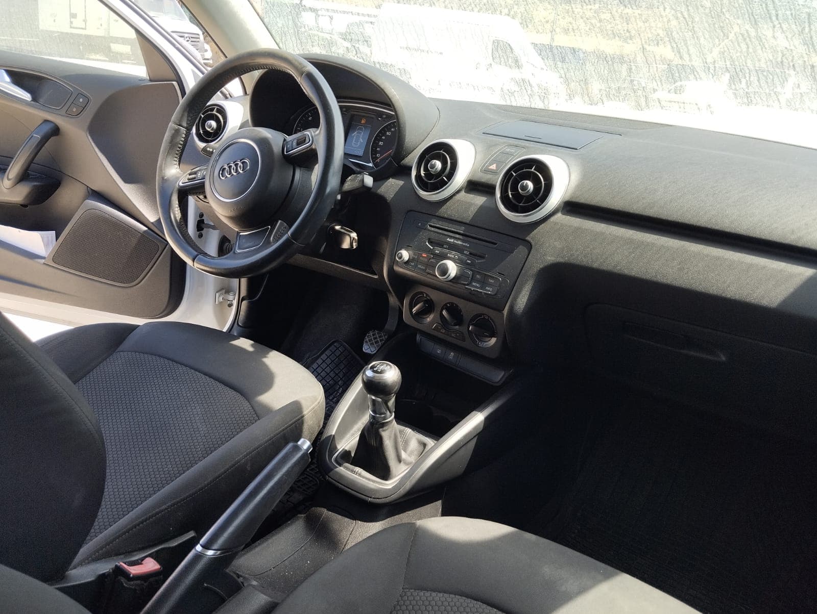 Audi A1 Sportback · Ano 2013 — imagen 21
