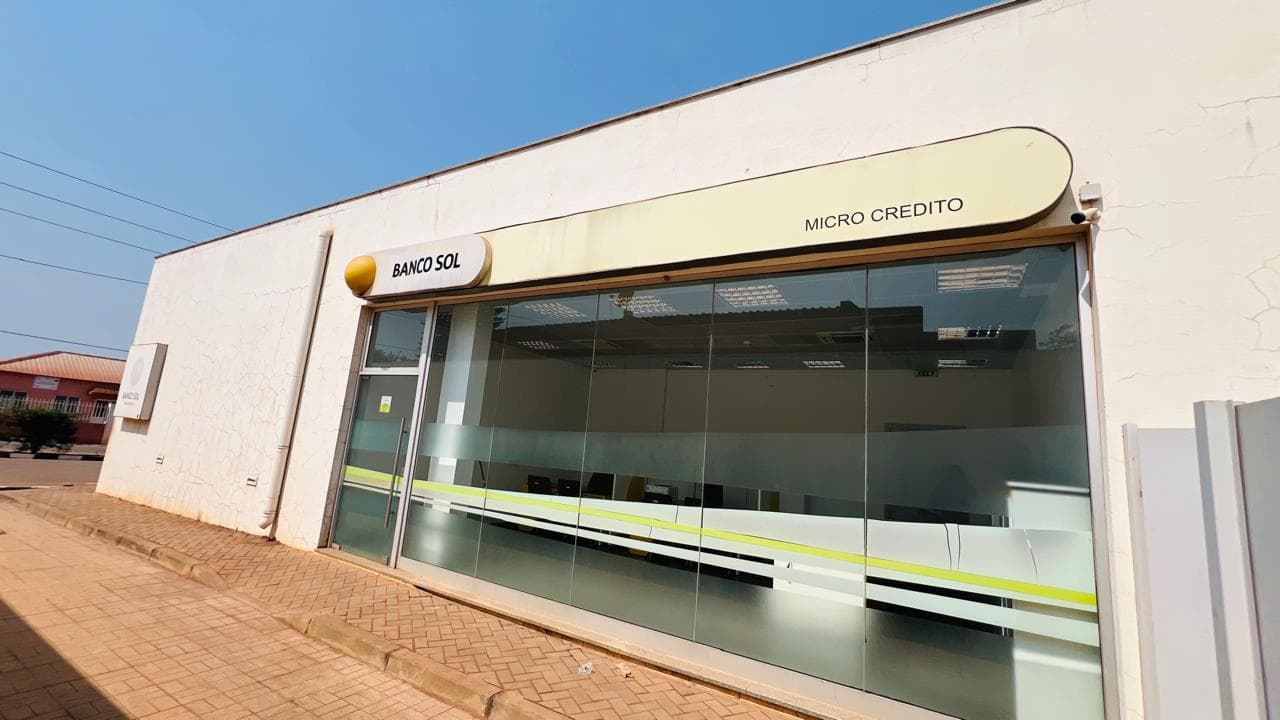 Espacio Comercial | Kalandula | Malange — imagen 4