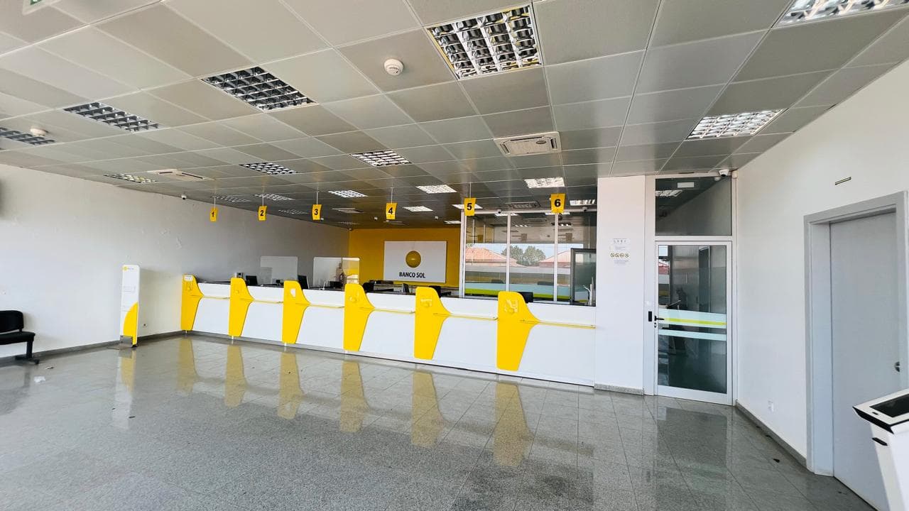 Espacio Comercial | Kalandula | Malange — imagen 12