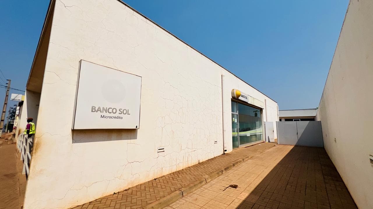 Espacio Comercial | Kalandula | Malange — imagen 7