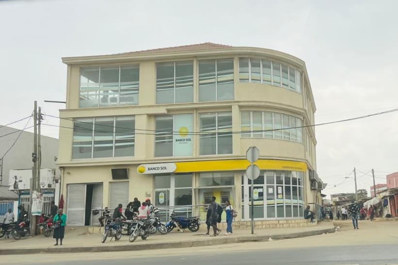 Espaço Comercial | Cazenga | Luanda