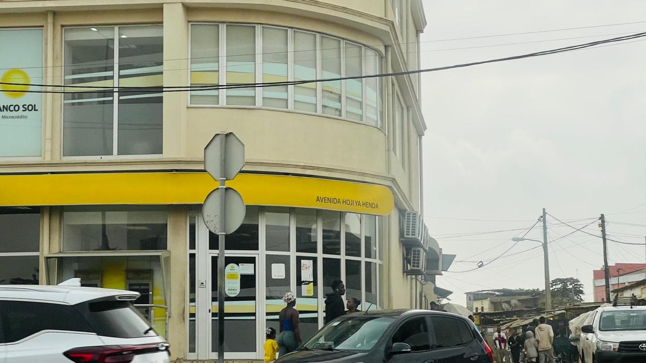 Espaço Comercial | Cazenga | Luanda — imagem 4