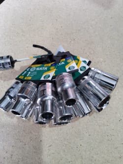 CONJUNTO 17 CHAVES DE CAIXA 12 PONTOS DE 1/2"