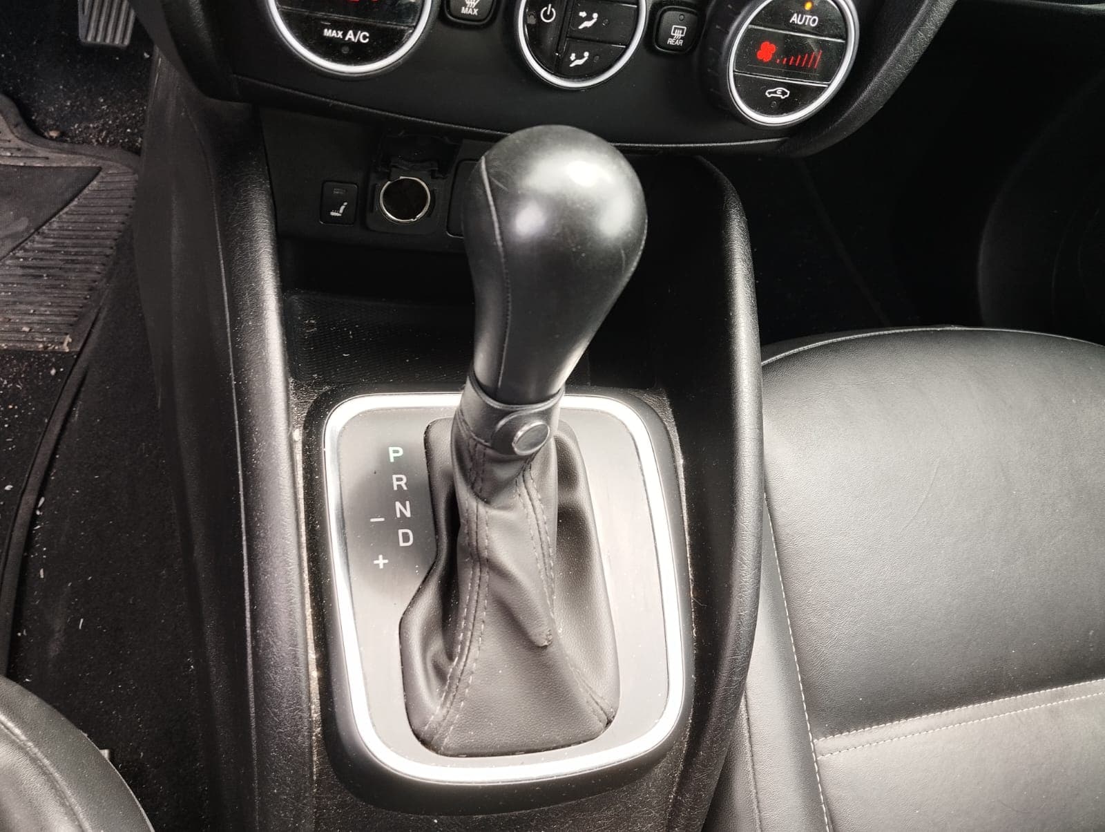 Fiat Tipo · Ano 2018 — image 33